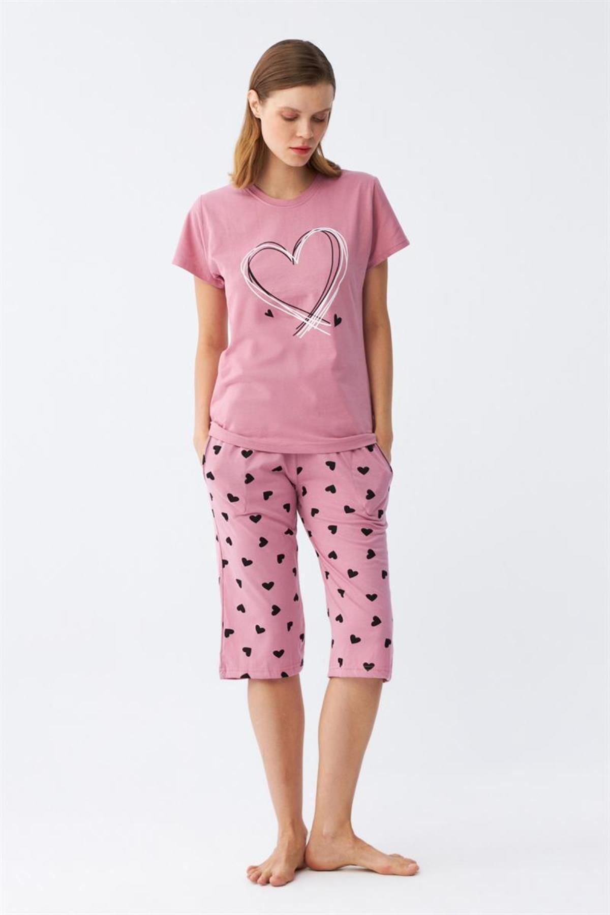 Celira Kadın Pembe Kalp Baskılı Kapri Pijama Takımı