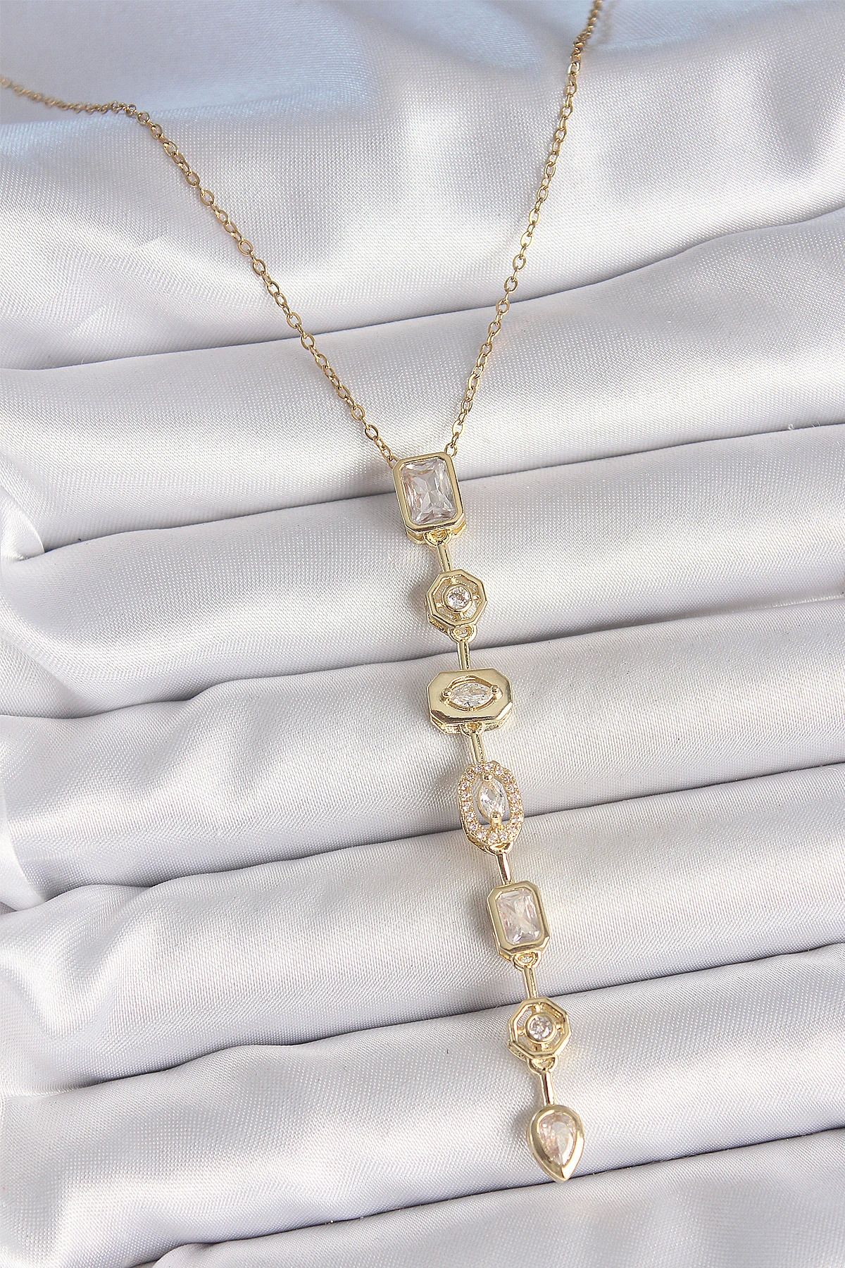 shopwave 316L Çelik Zincir Gold Renk Zirkon Taşlı Y Kolye