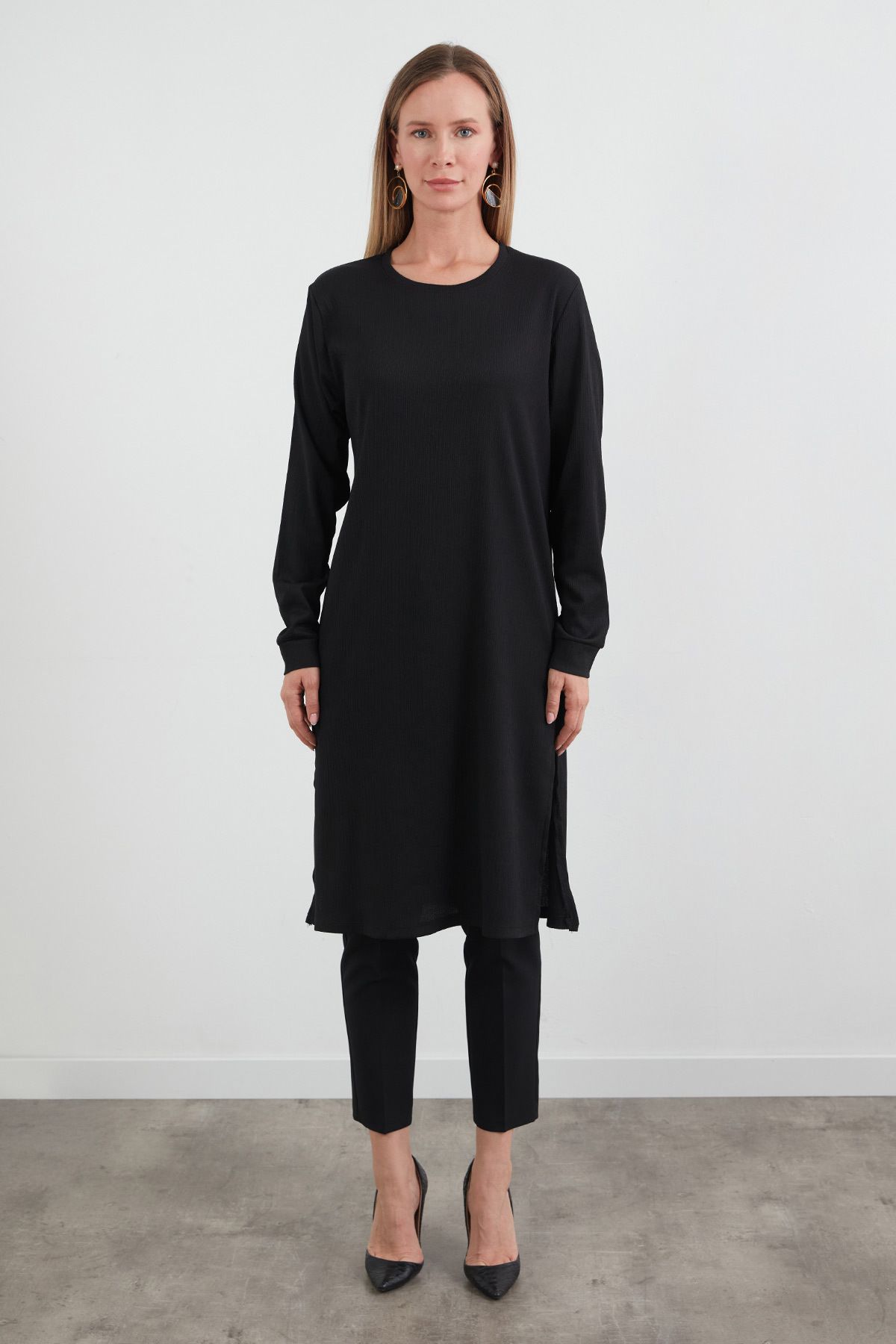 Fulla Moda-Fullamodest Basic Tunic with Side Slits 6