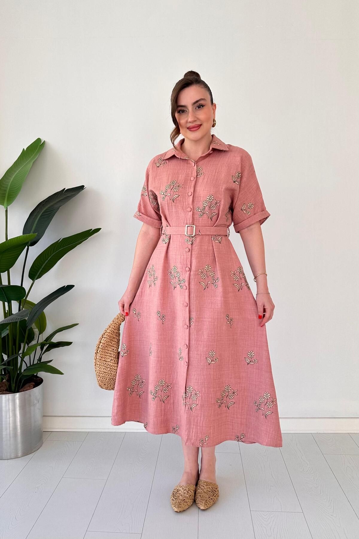 MaziButik Çiçek Nakışlı Elbise Pudra