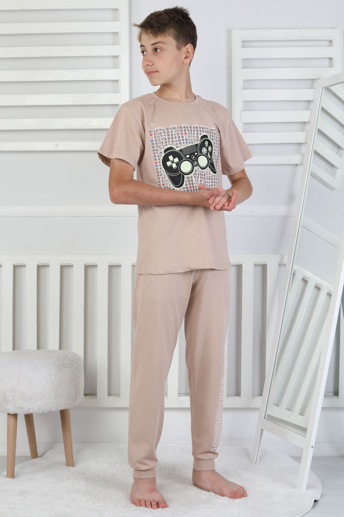 zuzunga Gamer Console Desenli Kısa Kollu Erkek Çocuk Pijama Takımı fotoğrafı 5 (önizleme)