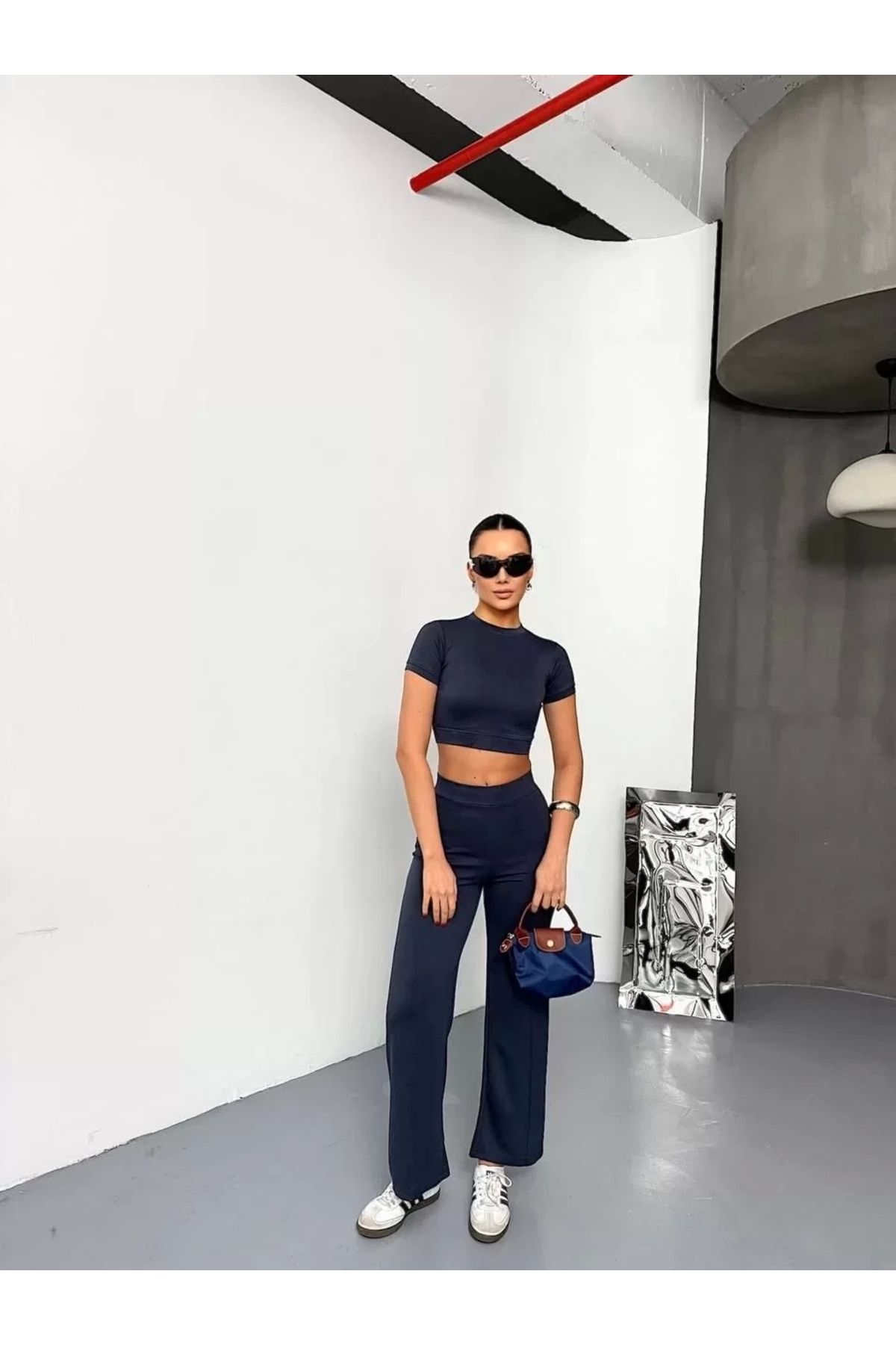 AE Stil Osy Modal Yumuşak Dokulu Kumaş Kısa Kollu Crop Alt ispanyol Paça Pantalon ikili Takım - Füme