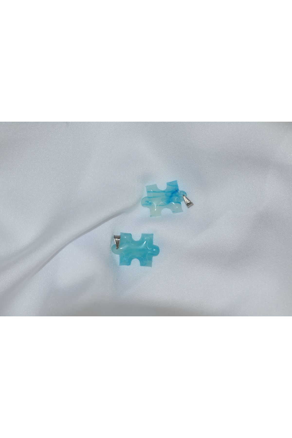TUA TAKI Mavi Puzzle Model Özel Kesim Çelik Kolye