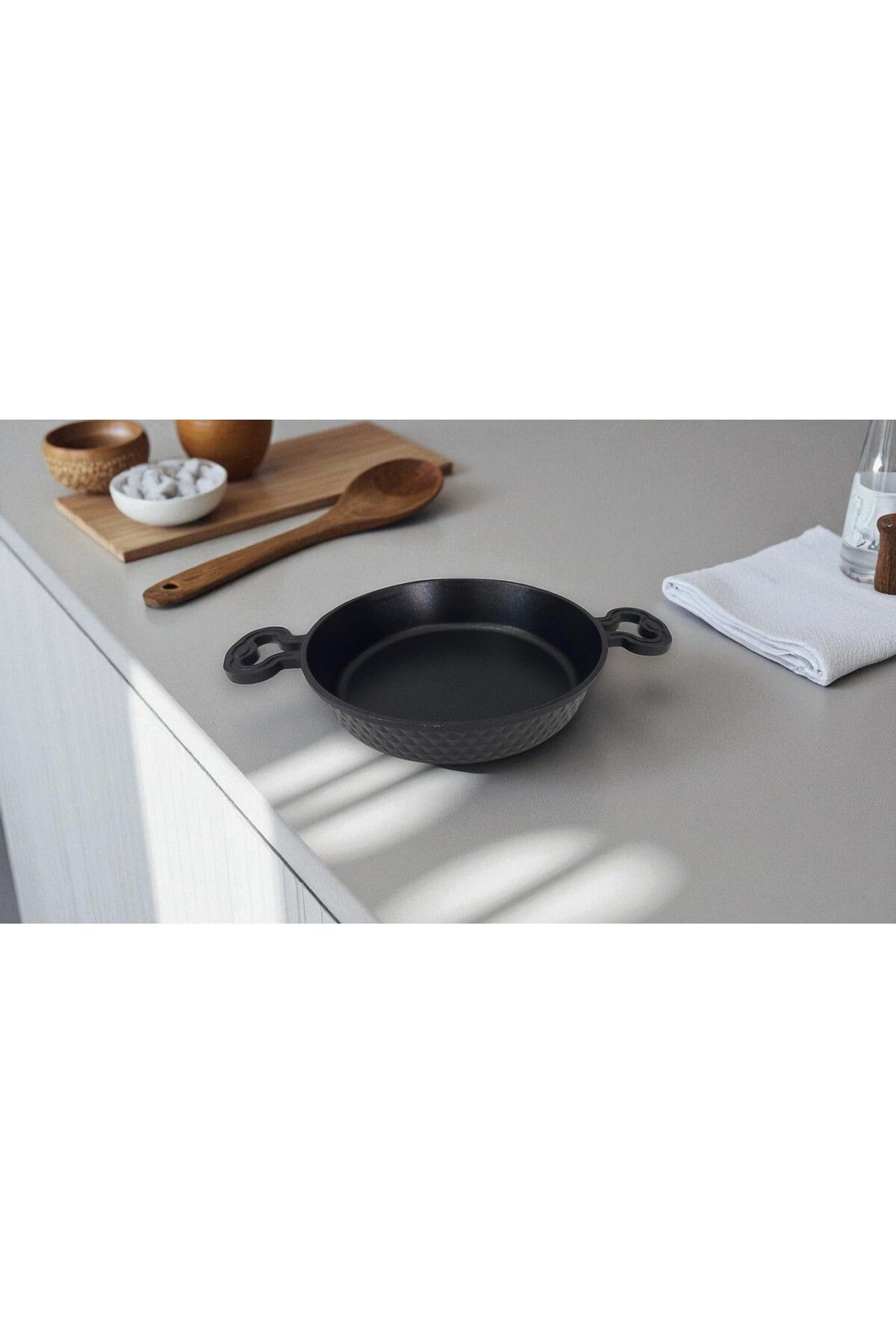 genelartp75 Siyah Granit Tencere 18 cm | Yapışmaz Kaplamalı, Kapaksız, Isıya Dayanıklı