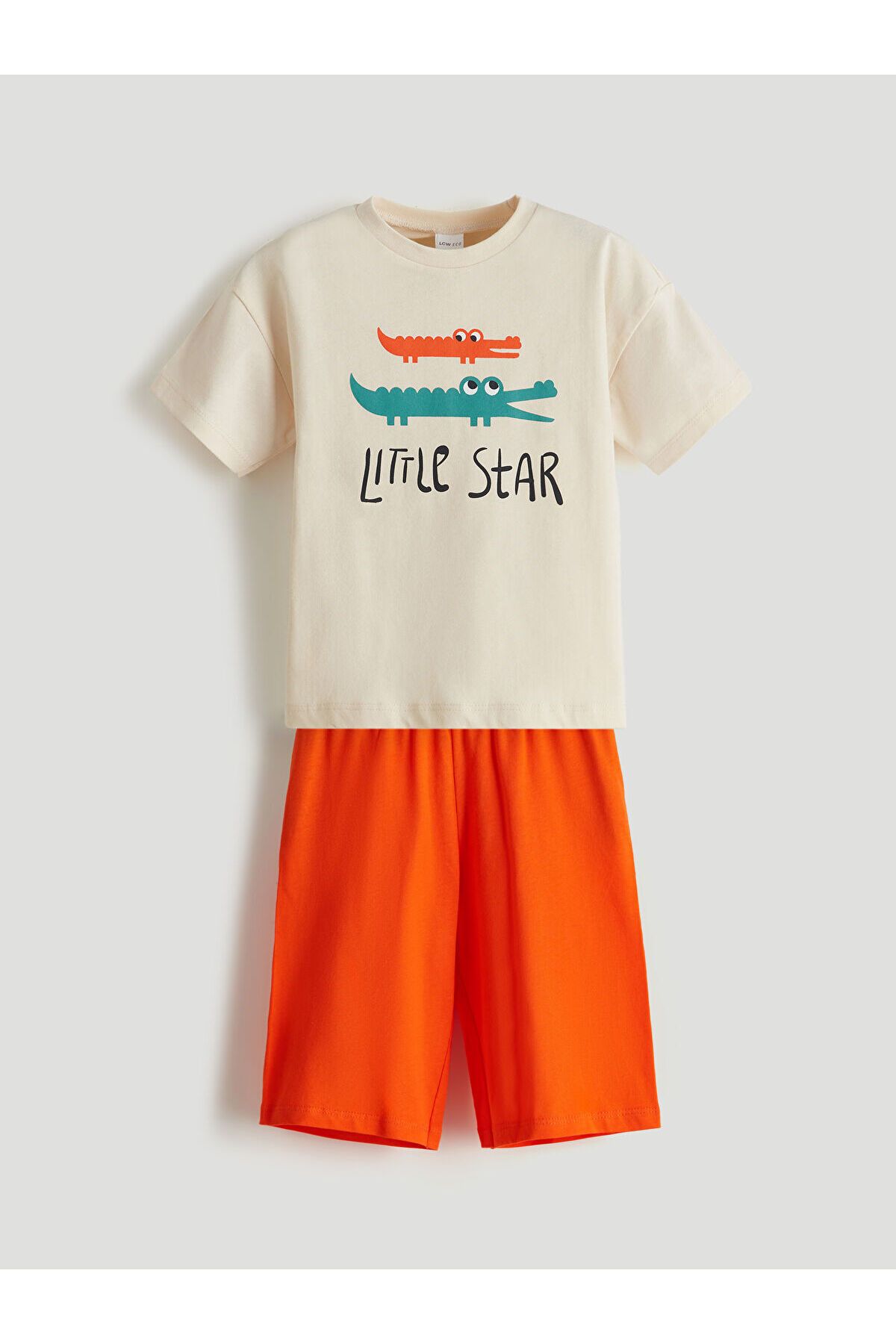 LC Waikiki Bisiklet Yaka Baskılı Kısa Kollu Erkek Bebek Şortlu Pijama Takımı