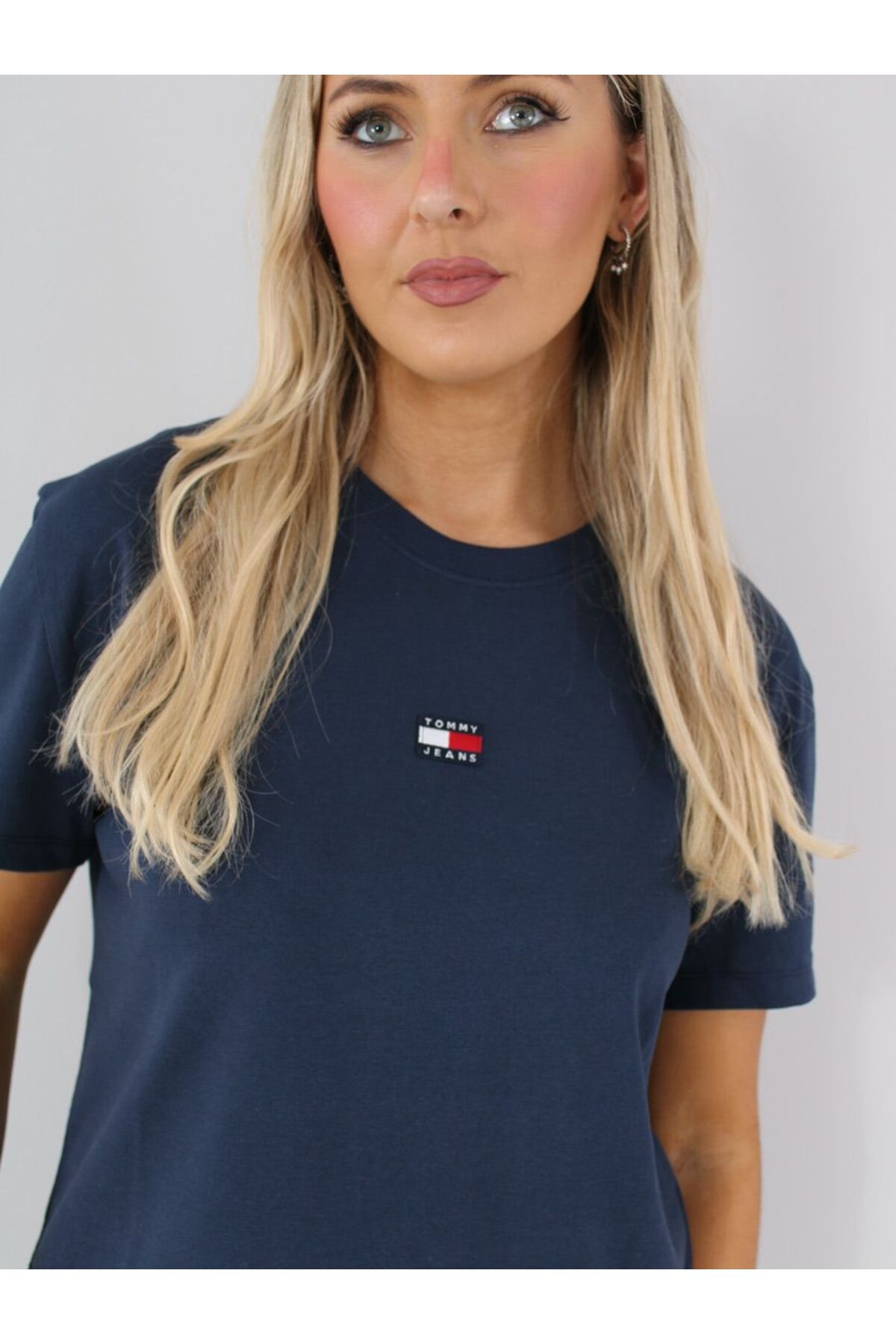 Tommy Hilfiger Sport ""Tommy Hilfiger Kadın TJW BXY Yuvarlak Yaka Nakışlı %100 Pamuk T-Shirt