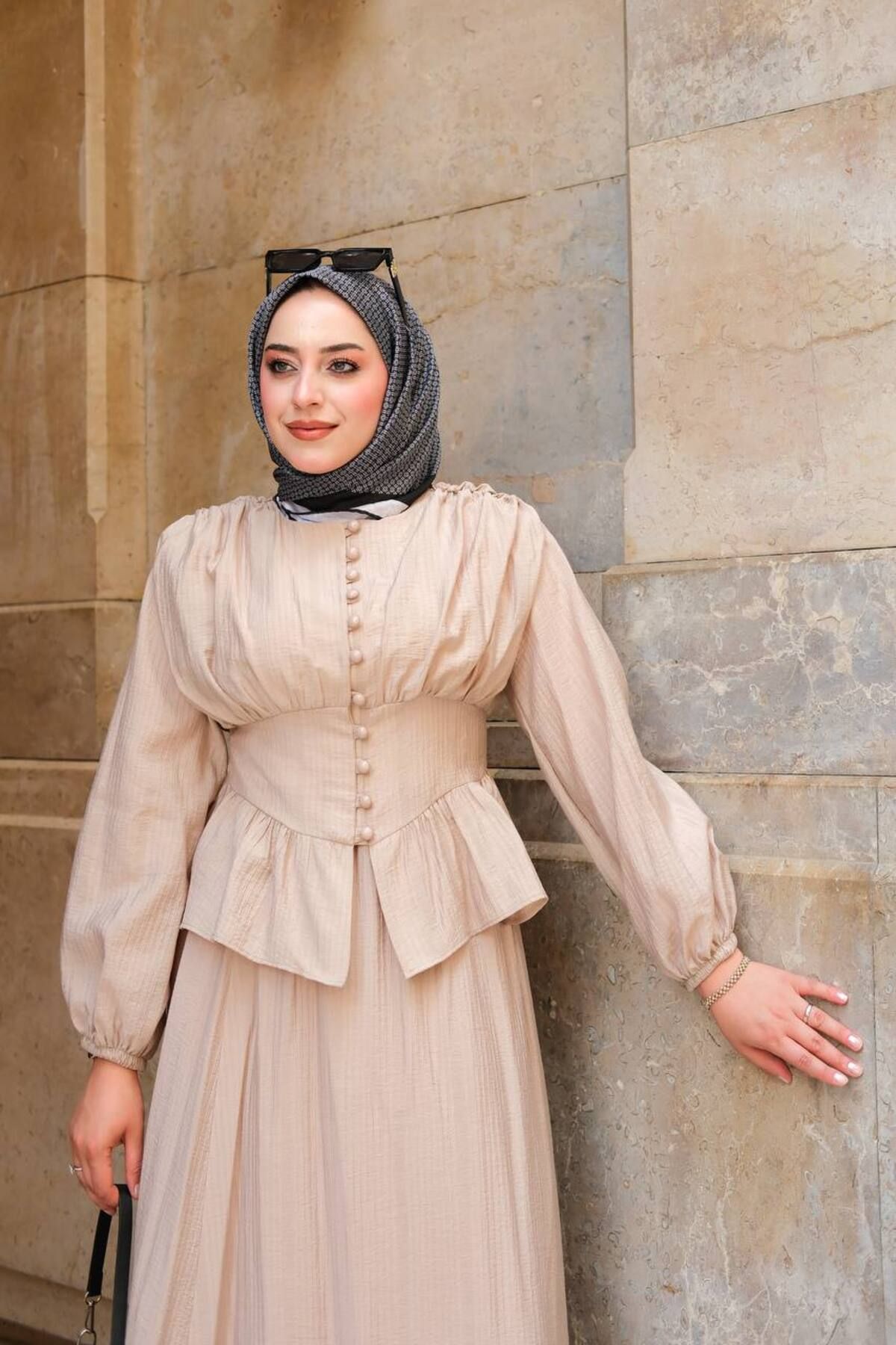 Butik Korse Düğmeli Tesettür Takım