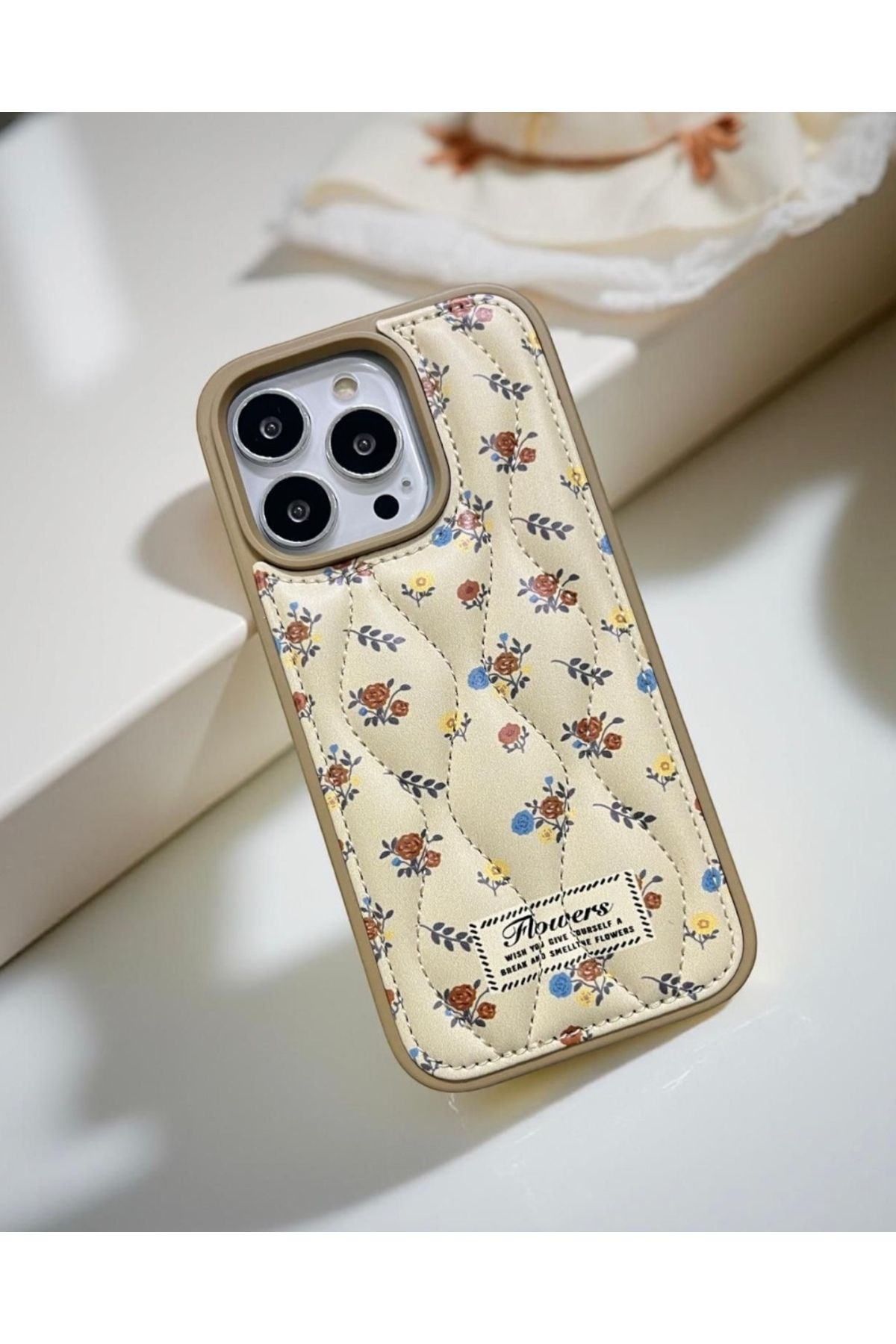 KILIF HOUSE Iphone 13 Pro Max Uyumlu Kapitone Çiçek Desenli Kılıf