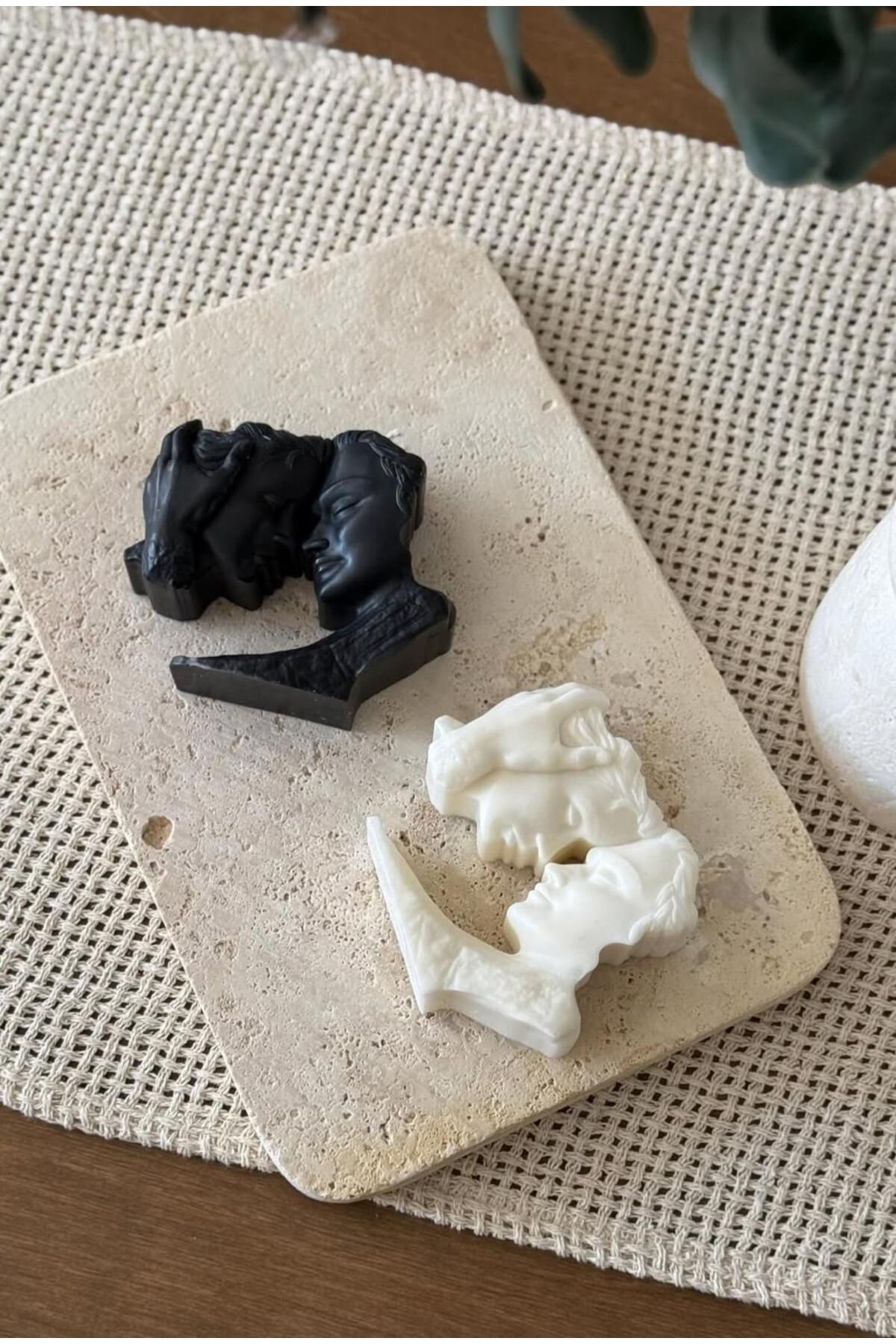 SCA CANDLE Dekoratif Mum Sevgili model Romantik Temalı Siyah Renk