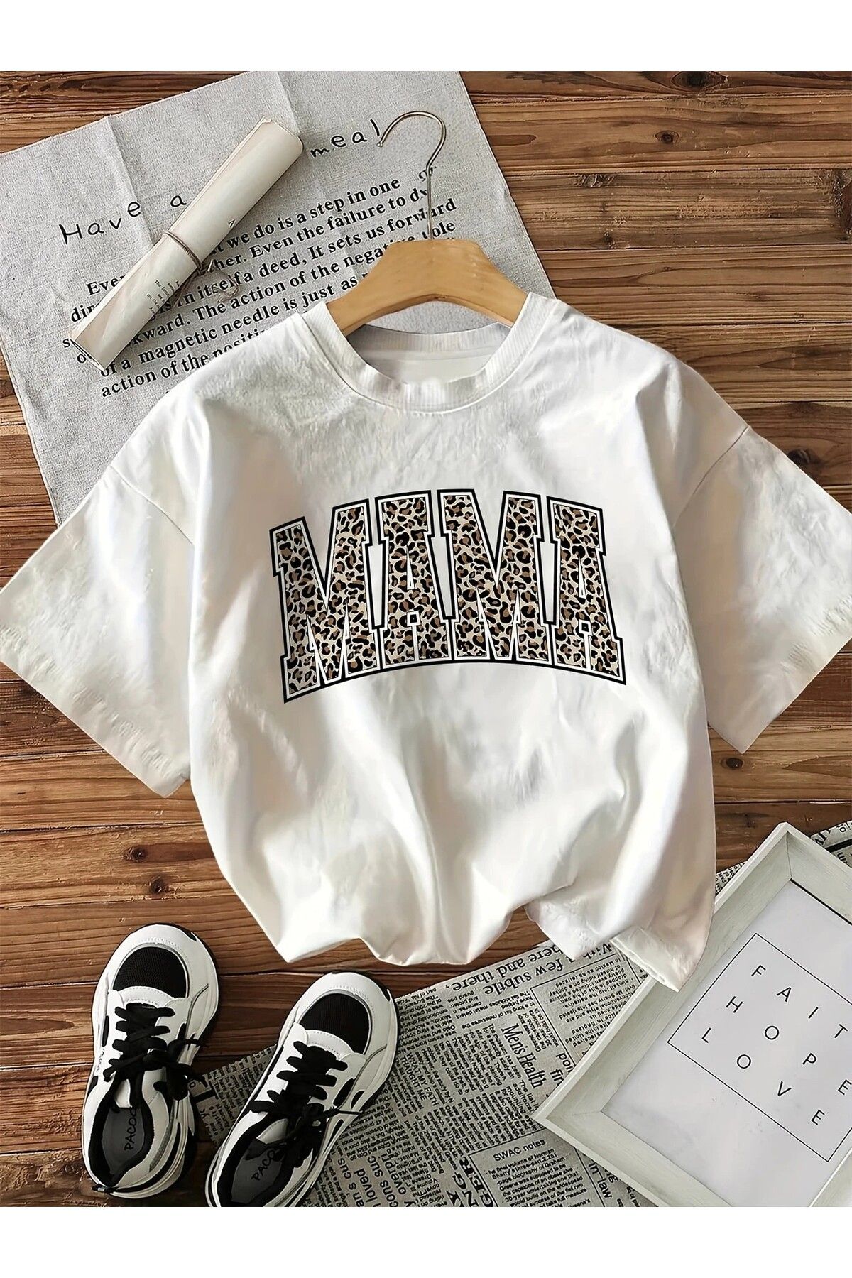 LEIVOR Mama Leopar desen Baskılı Kadın Pamuk T-shirt
