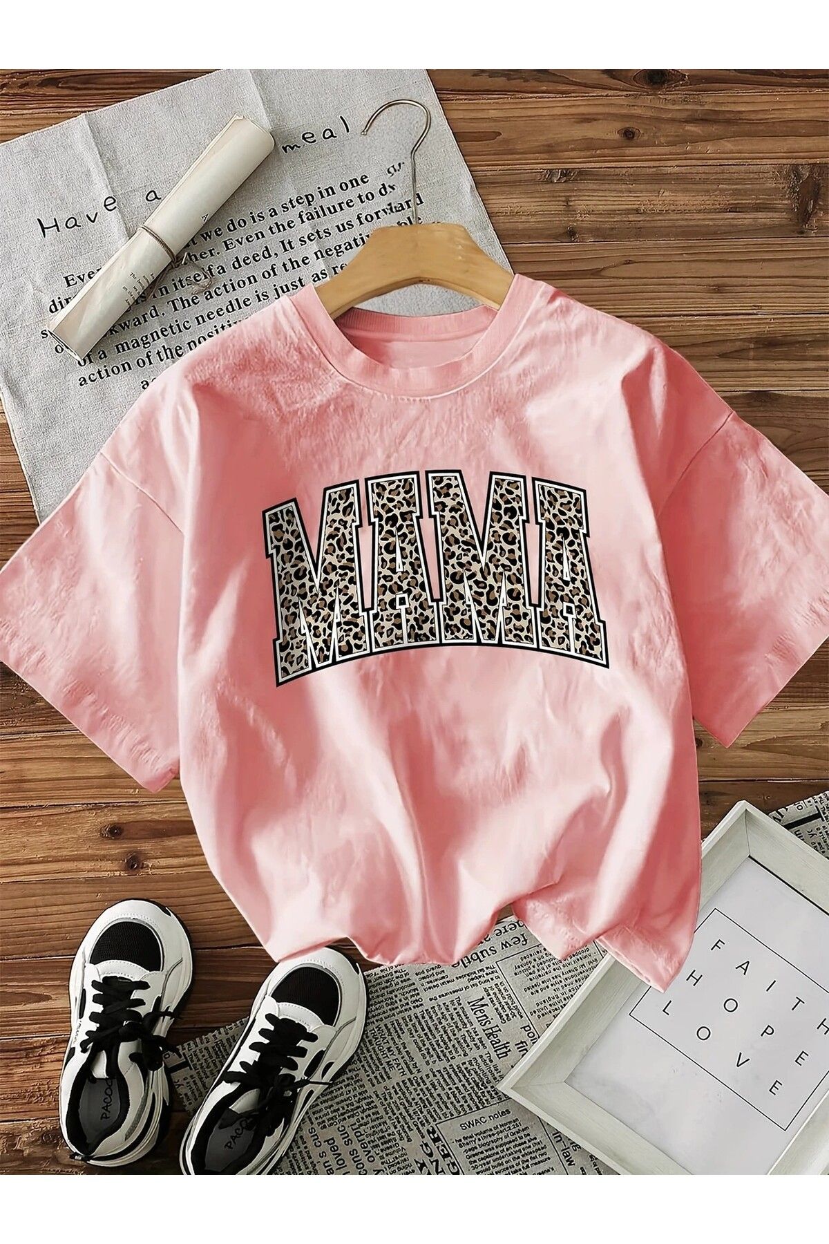 LEIVOR Mama Leopar desen Baskılı Kadın Pamuk T-shirt