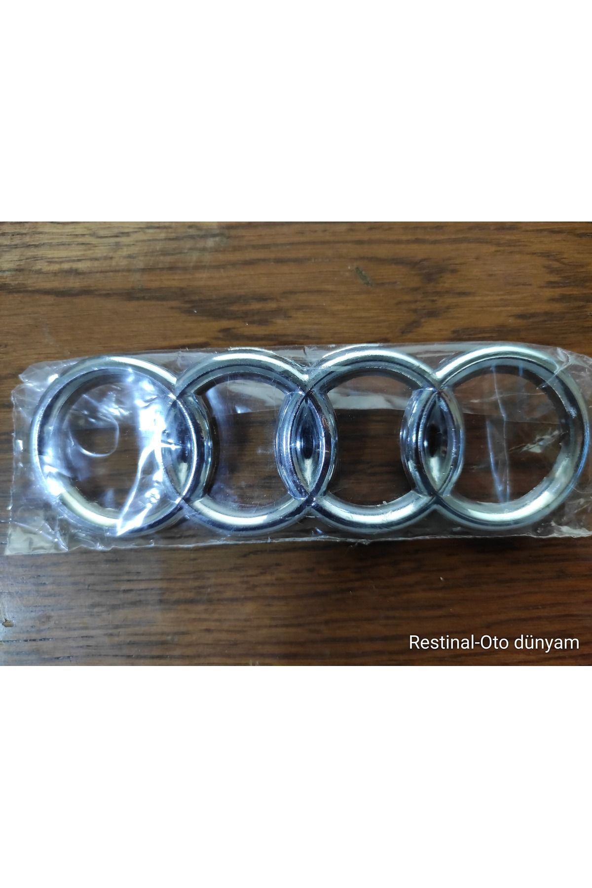 restinal Audi A1 (8X) (2010-2018) Bagaj kapağı a1 logo audi a1 bagaj arma
