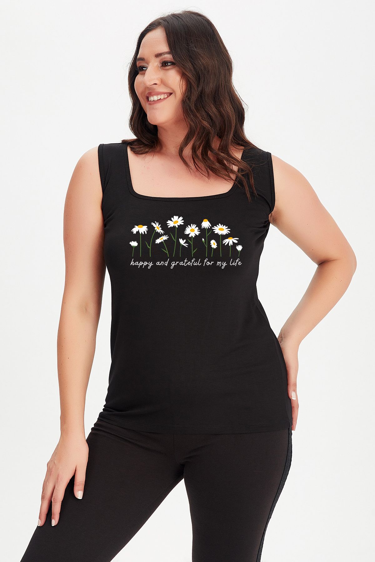 Curvy Trend Büyük Beden Daisies Baskılı Kare Yaka Kalın Askılı Atlet Bluz