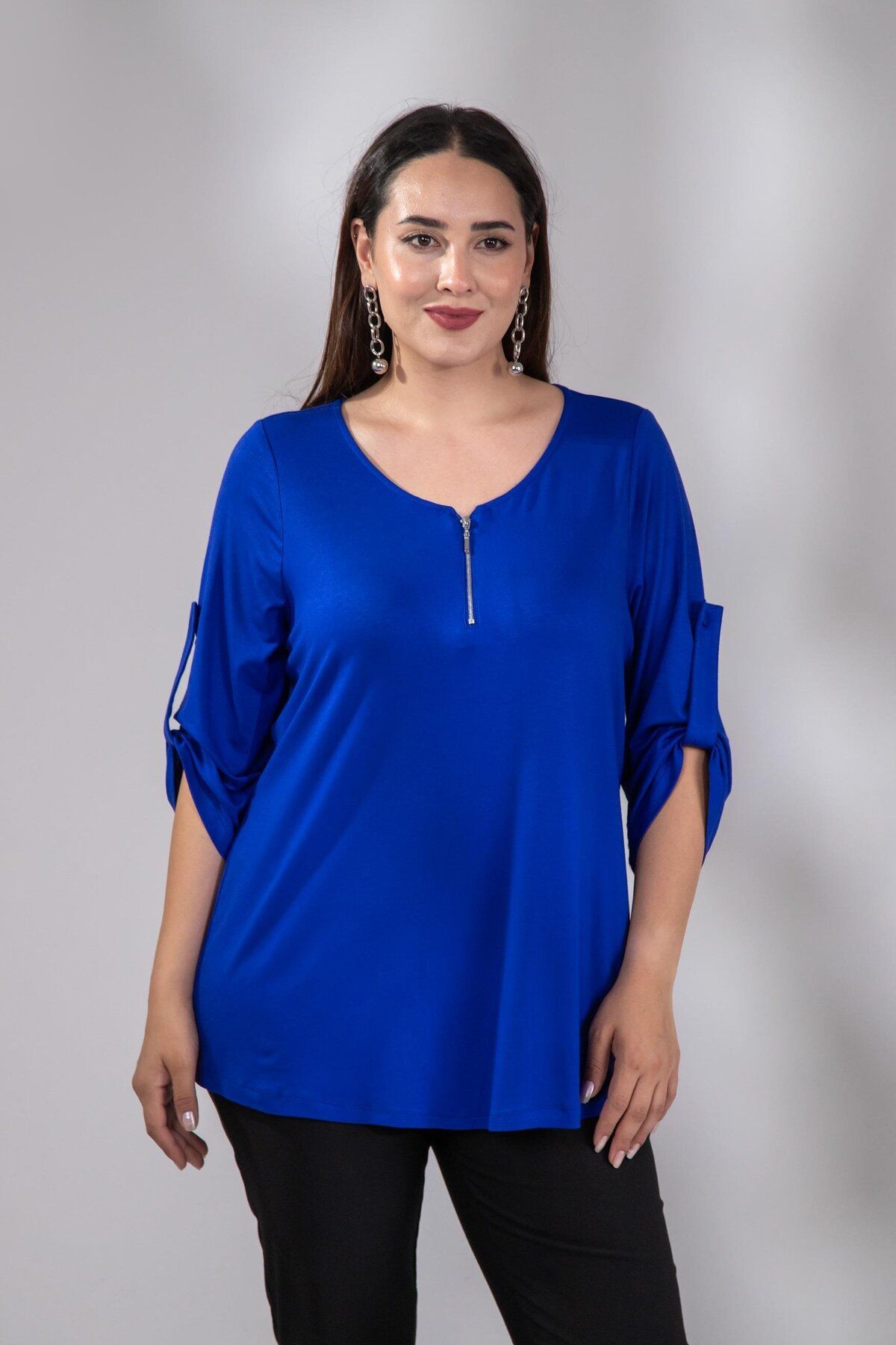 Roxxlen 3330439 Büyük Beden Önü Fermuarlı Bluz Siyah