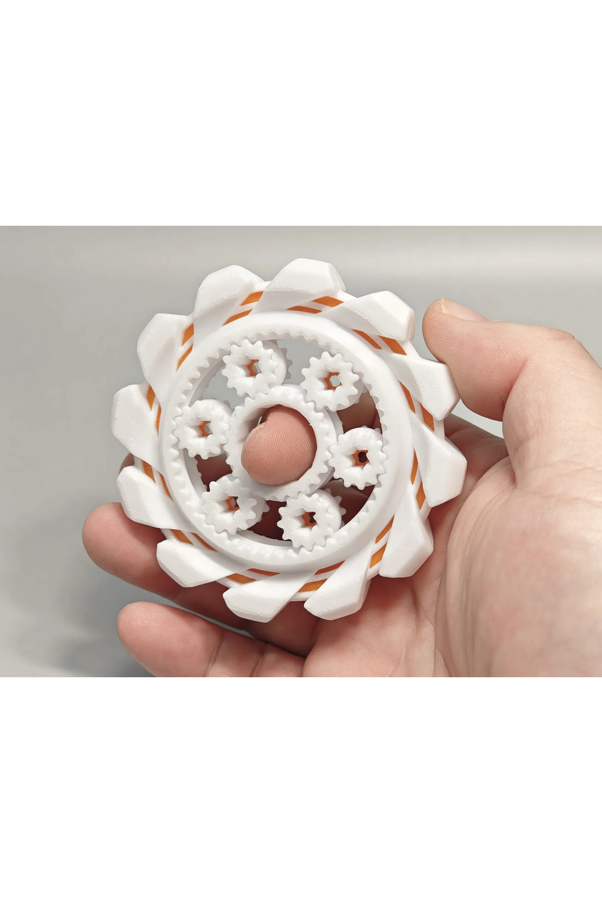 Rueda antiestrés de nueva generación con sistema de engranajes: juguete antiestrés 3D que se puede girar con los dedos y se pueden escribir nombres