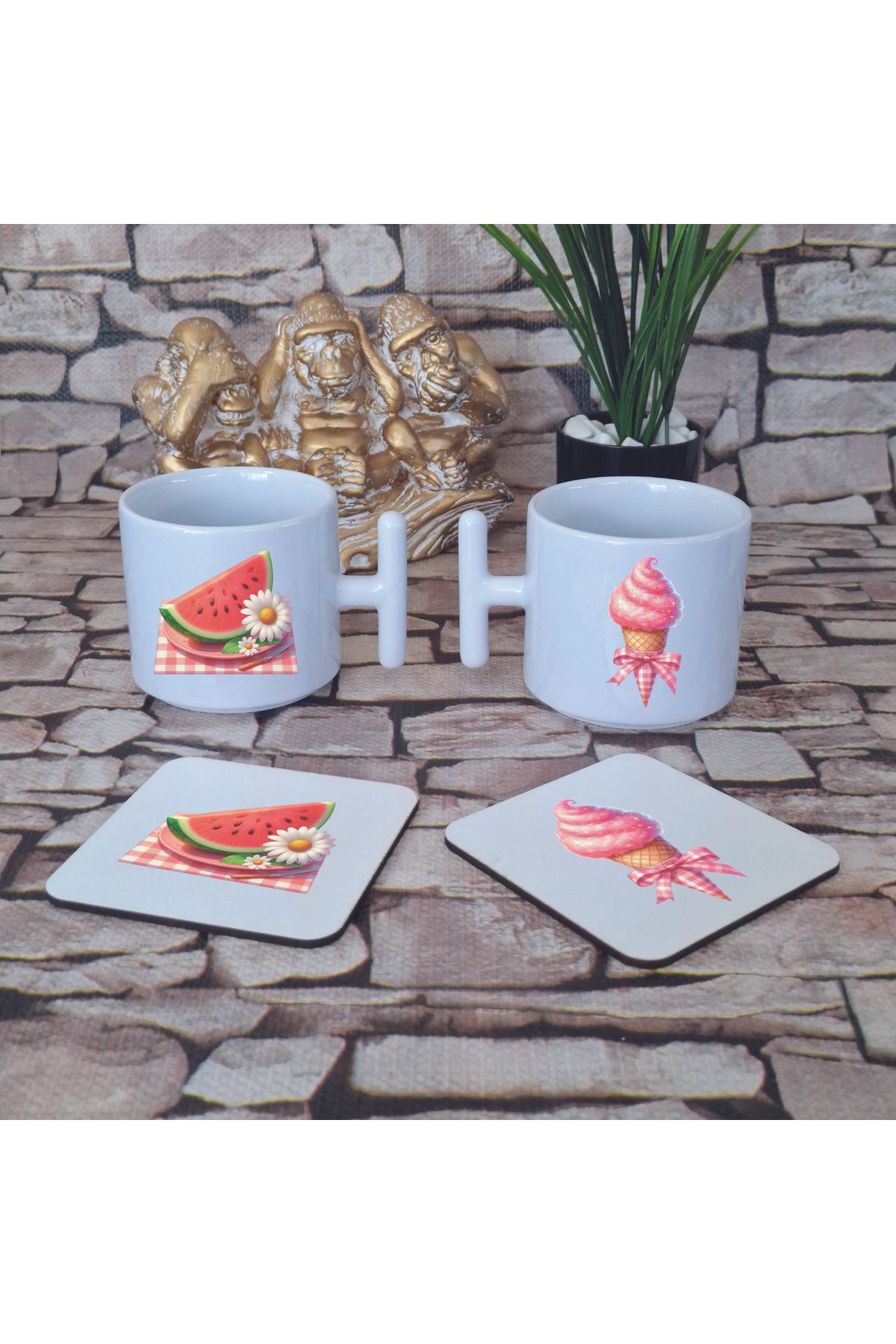 giftkonsept Karpuz ve Dondurma Baskılı 4'lü Set Ahşap Bardak Altlığı ve Latte Fincanı T Kulplu Kupa Bardak