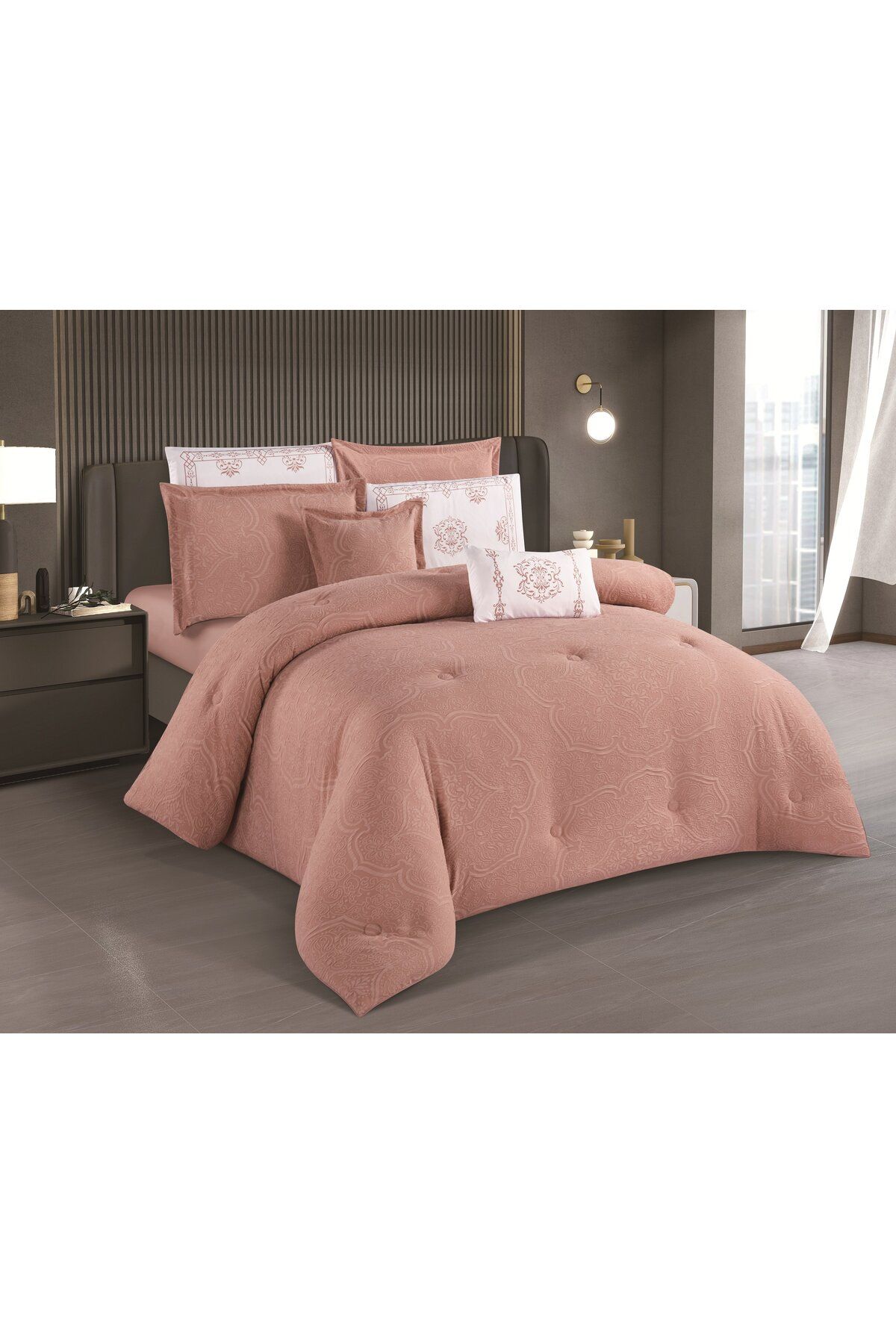 HOURS-Horse 8-piece soft jacquard comforter set with a modern and distinctive design Corey-04 1