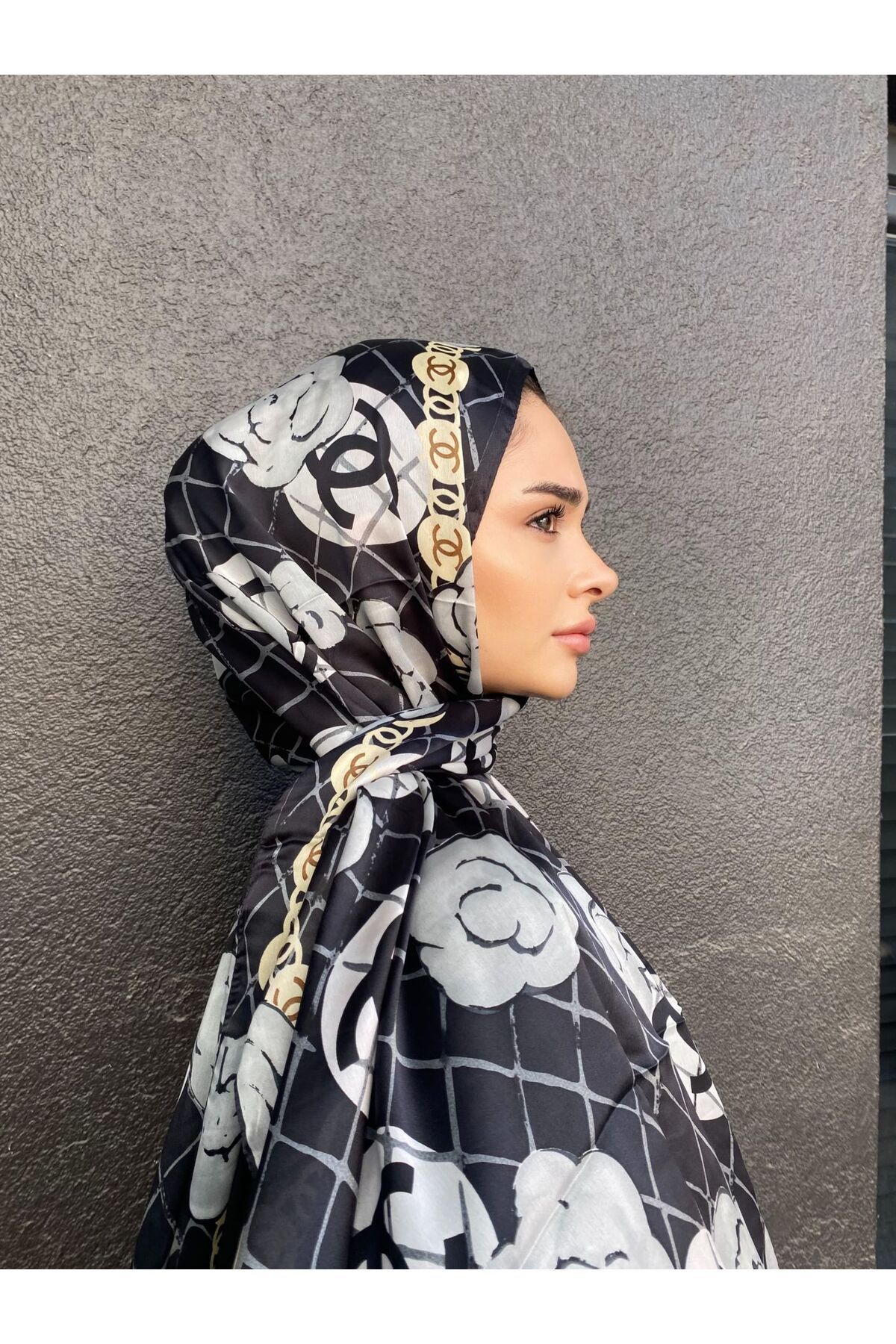 PİRAMİT CHANEL VUAL İPEK ŞAL SİYAH GRİ EKOSE DESEN