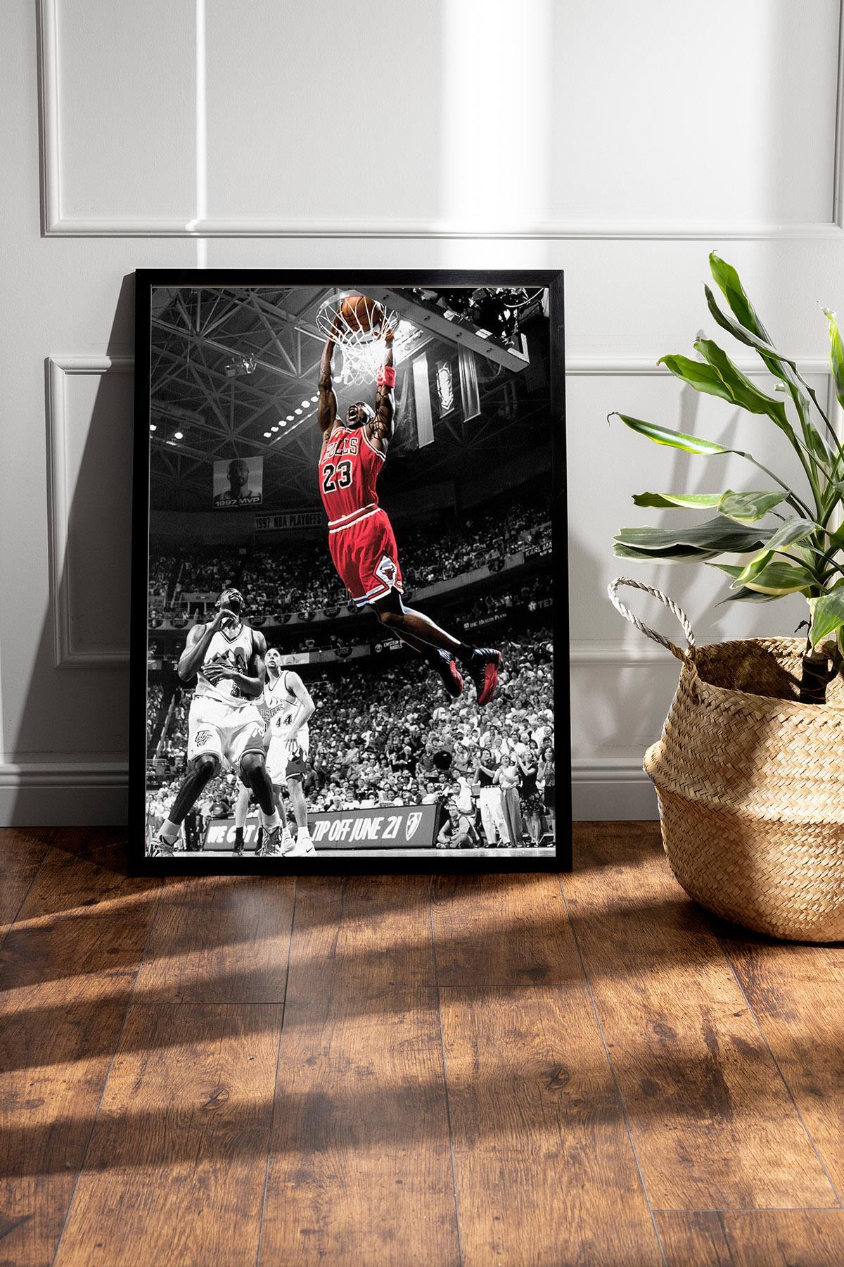 Saturn Michael Jordan Smaç Çerçeveli Tablo - Basketbol NBA Posteri