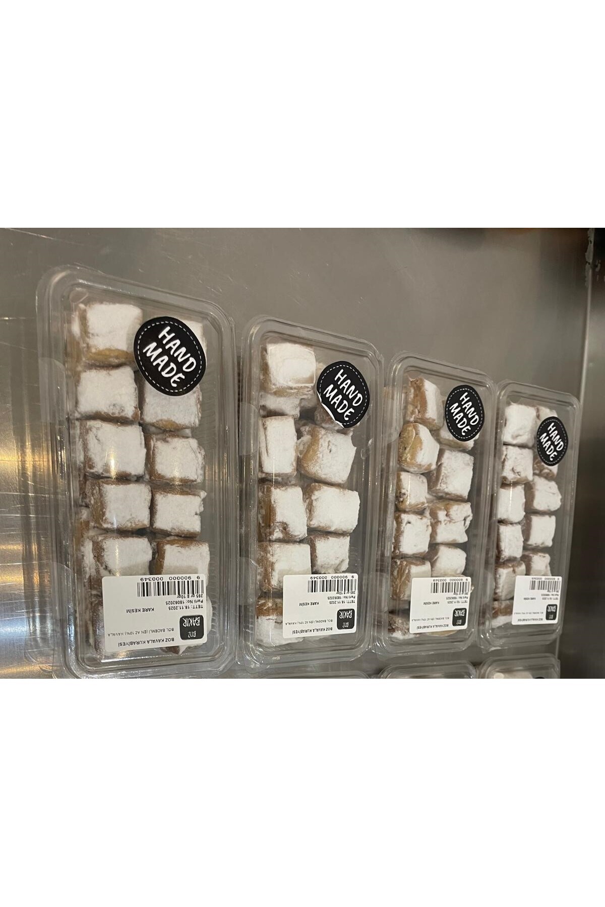 Boz Kavala Kurabiyesi Kavala Kurabiyesi (Kare Kesim) 285gr