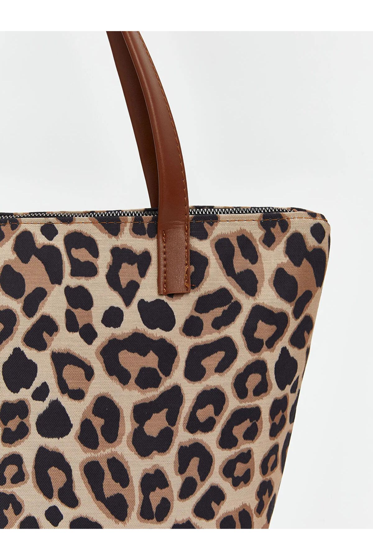 LC Waikiki-Geantă de umăr pentru femei cu model leopard 4