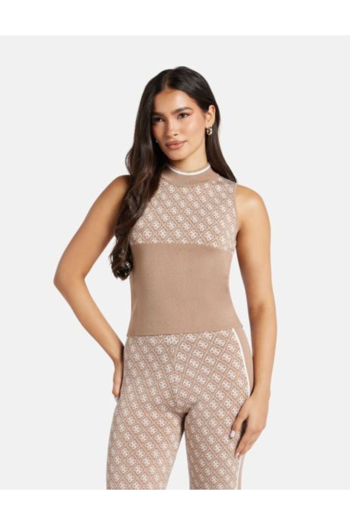 Guess-Φούτερ 4