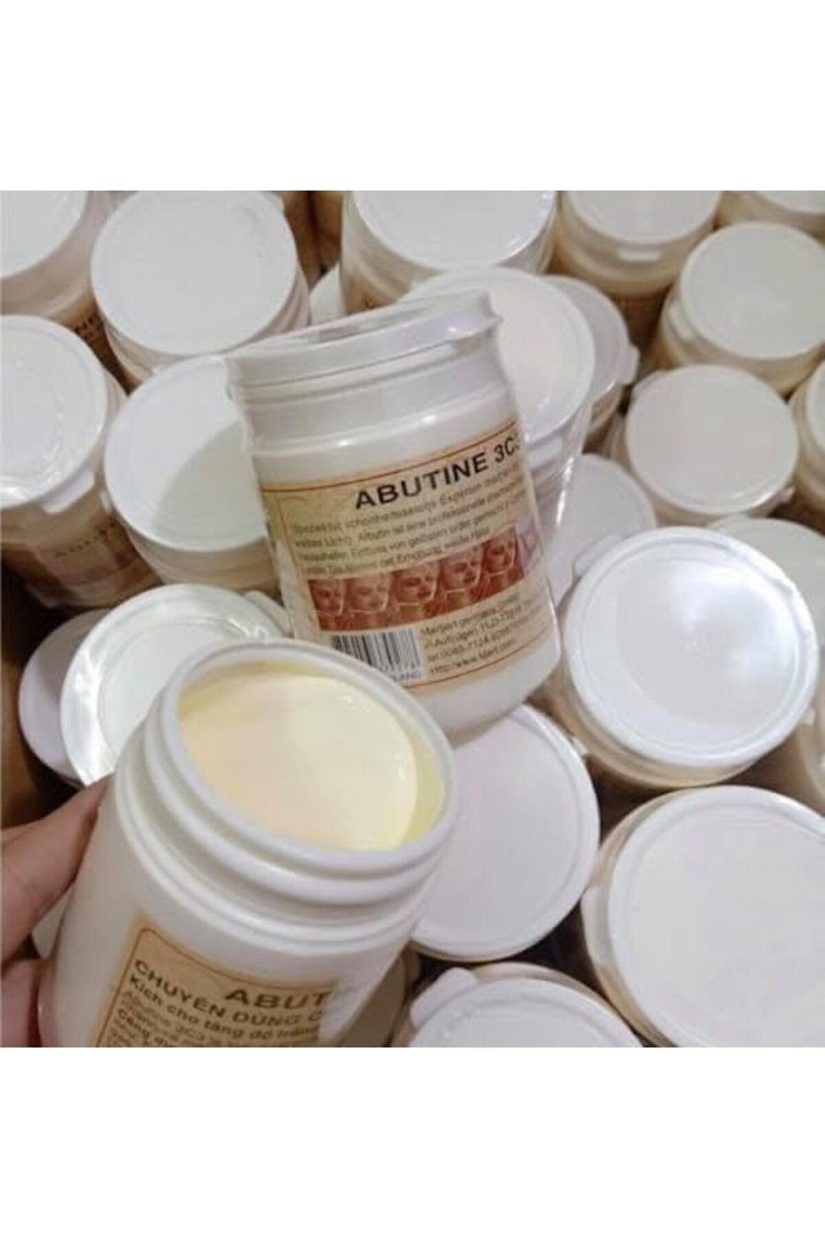 Crème éclaircissante Corps Abutine 3c3 Skin Whitening Booster 250g - Soin Thaïlande