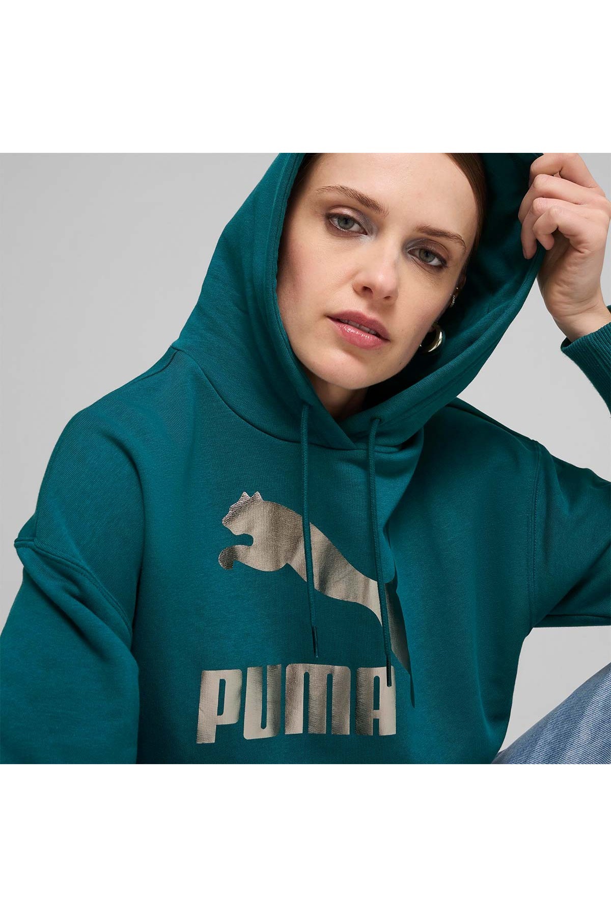 پوما هودی زنانه کلاه دار سبز کلاسیک براق با لوگو پوما هودی زنانه کلاه دار سبز کلاسیک براق با لوگو