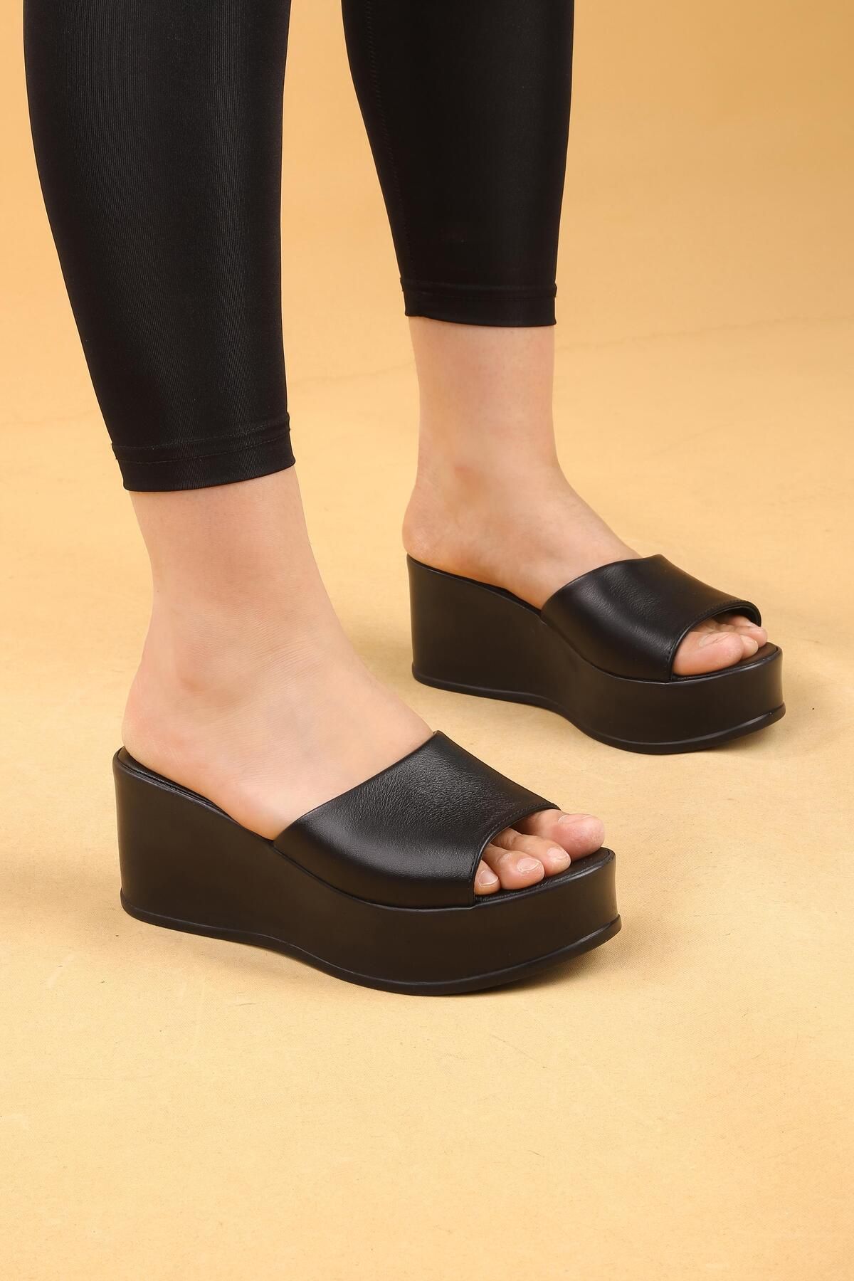 layki-Senica Black Colored High Sole Luxury Slippers 6