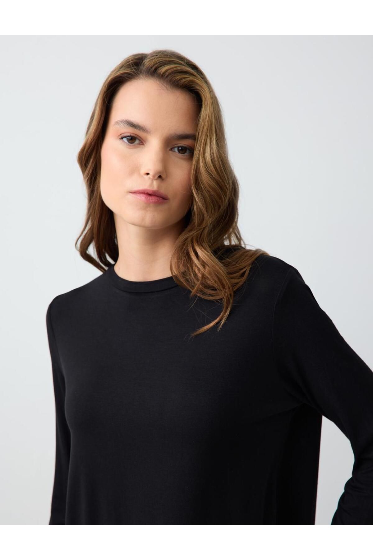 Jimmy Key-Black Crew Neck Long Sleeve Modal Knitted Sweatshirt 5