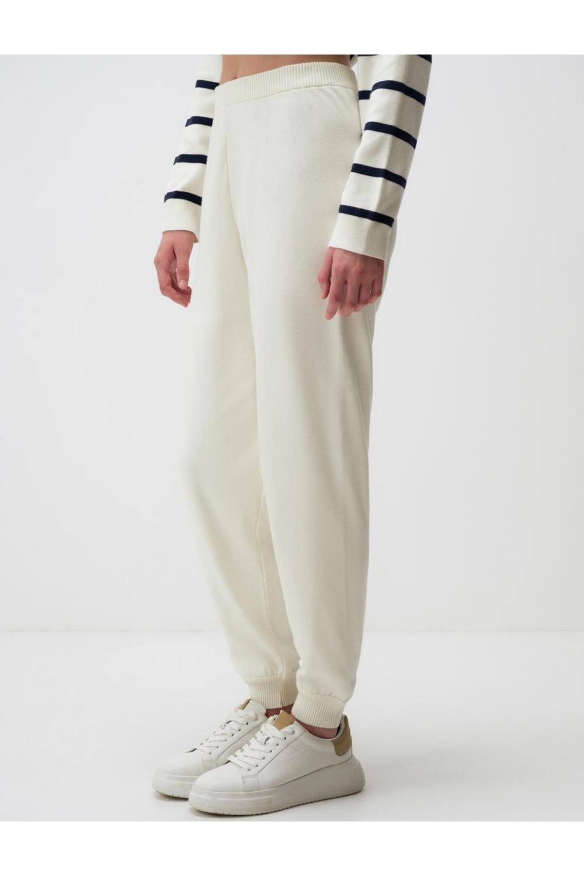 Jimmy Key-Ecru High Waist Elastic Leg Jogger Pants 4