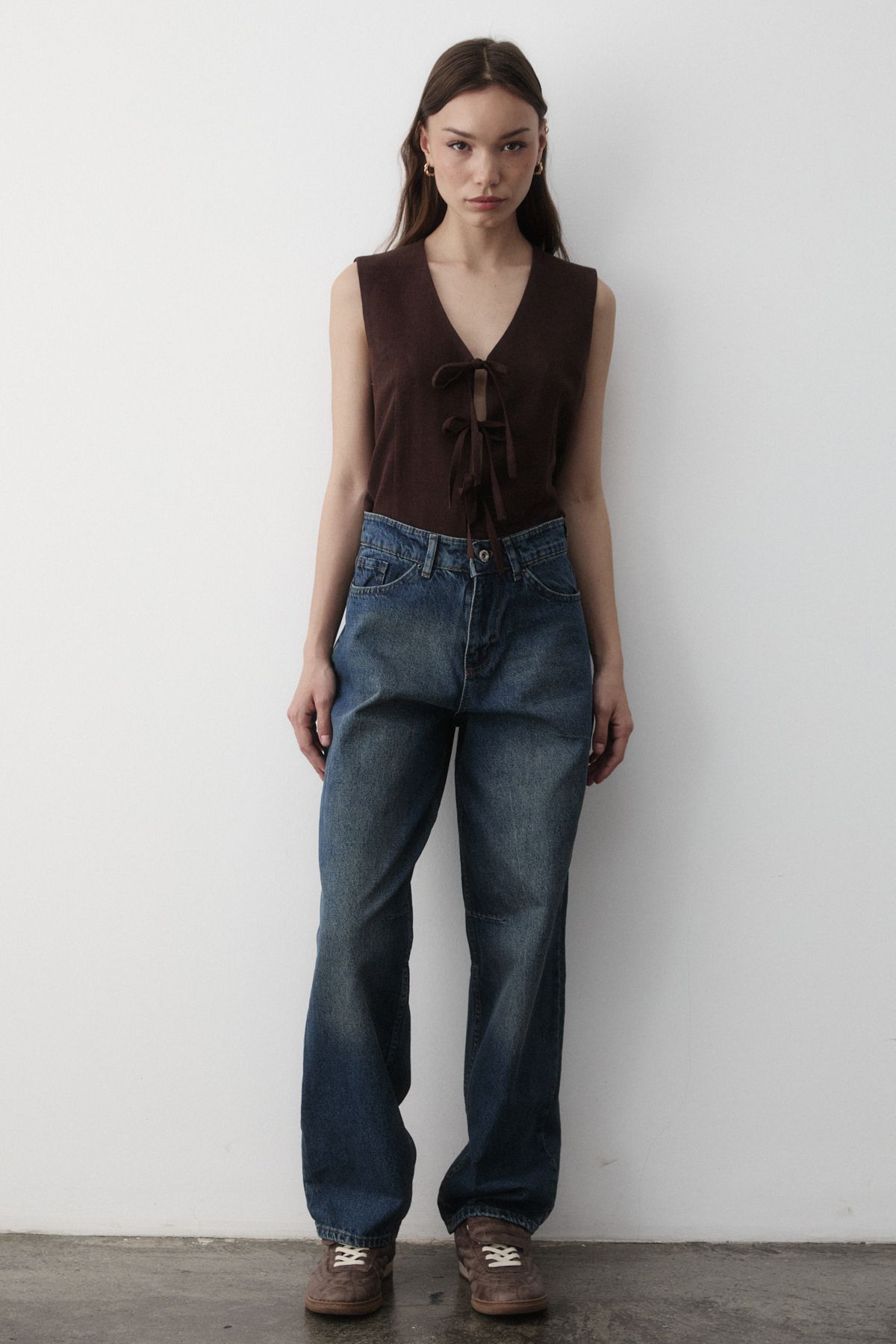 JASTE-Women's Brown Tie-Up Linen Vest 5