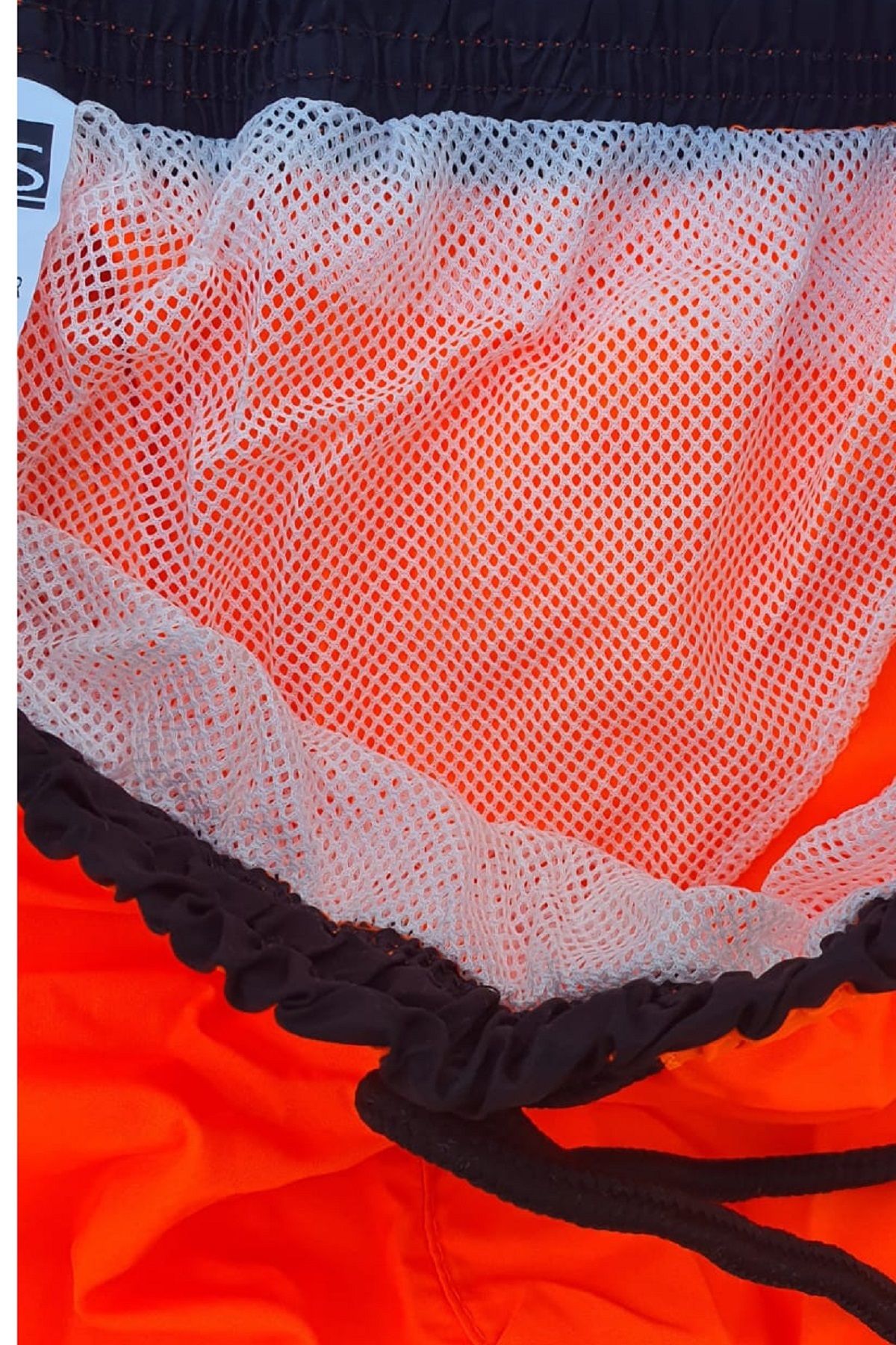 makiteks-Swim Shorts - 2 Pockets, Mesh Inside, Elastic Waist and Lacing Cord 2