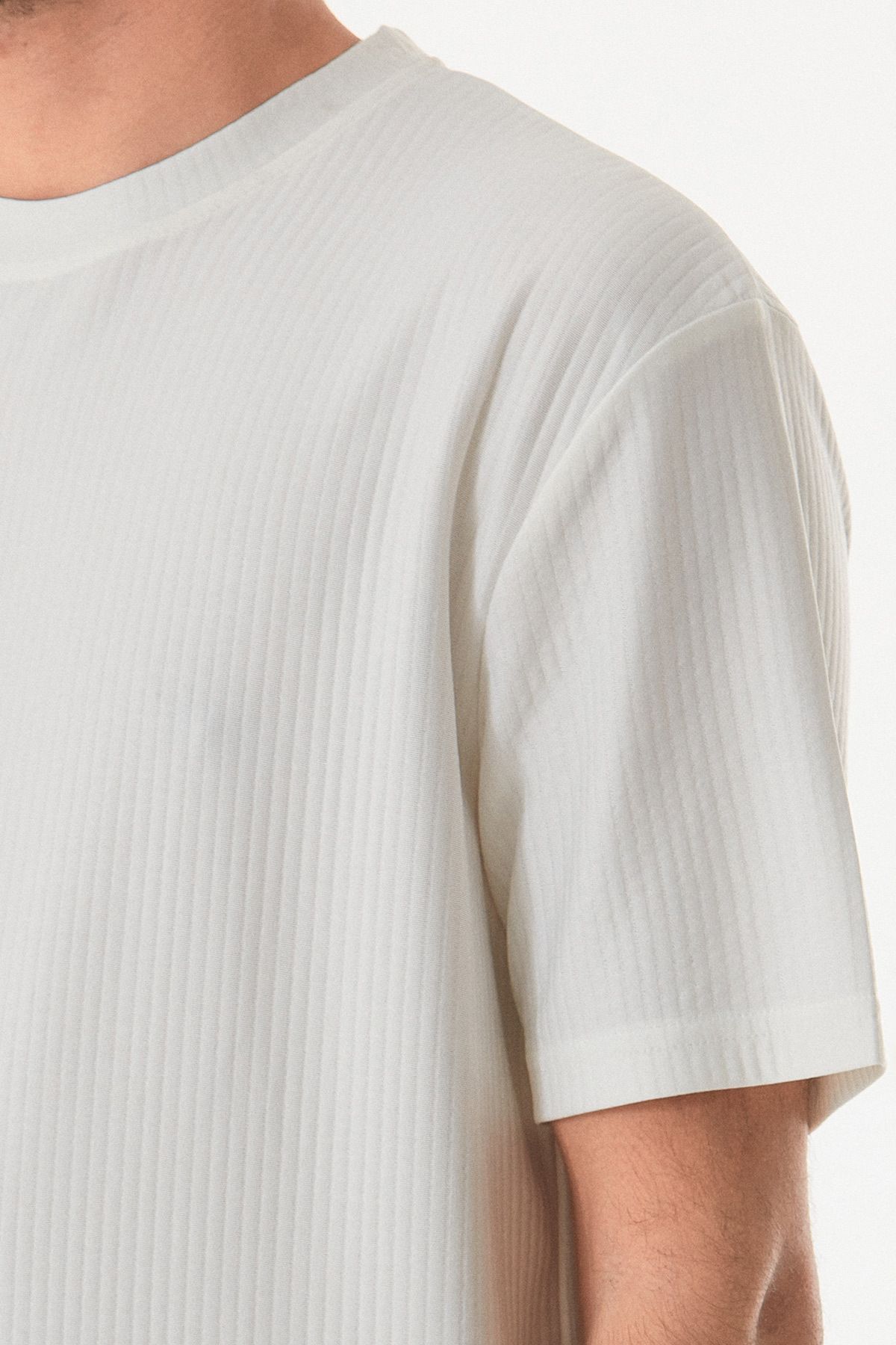 Fulla Moda-Jacquard Crew Neck T-Shirt 5