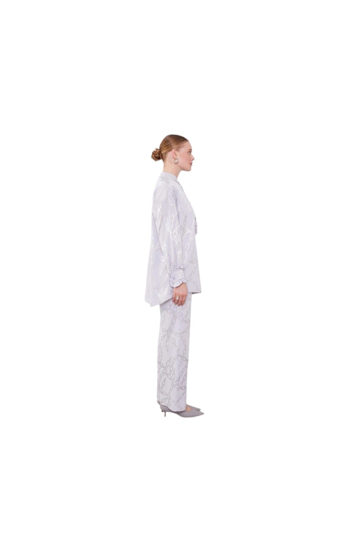 Levidor-Ruffle Button Detailed Chain Pattern Double Suit 2