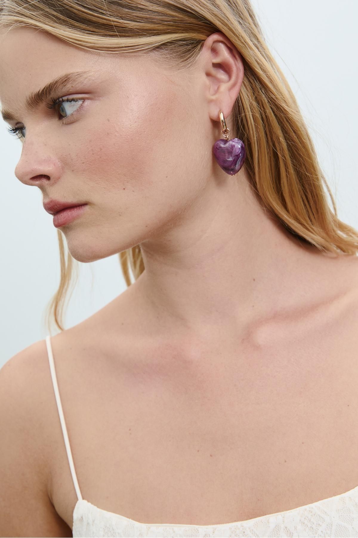 Stradivarius-Heart earrings 4