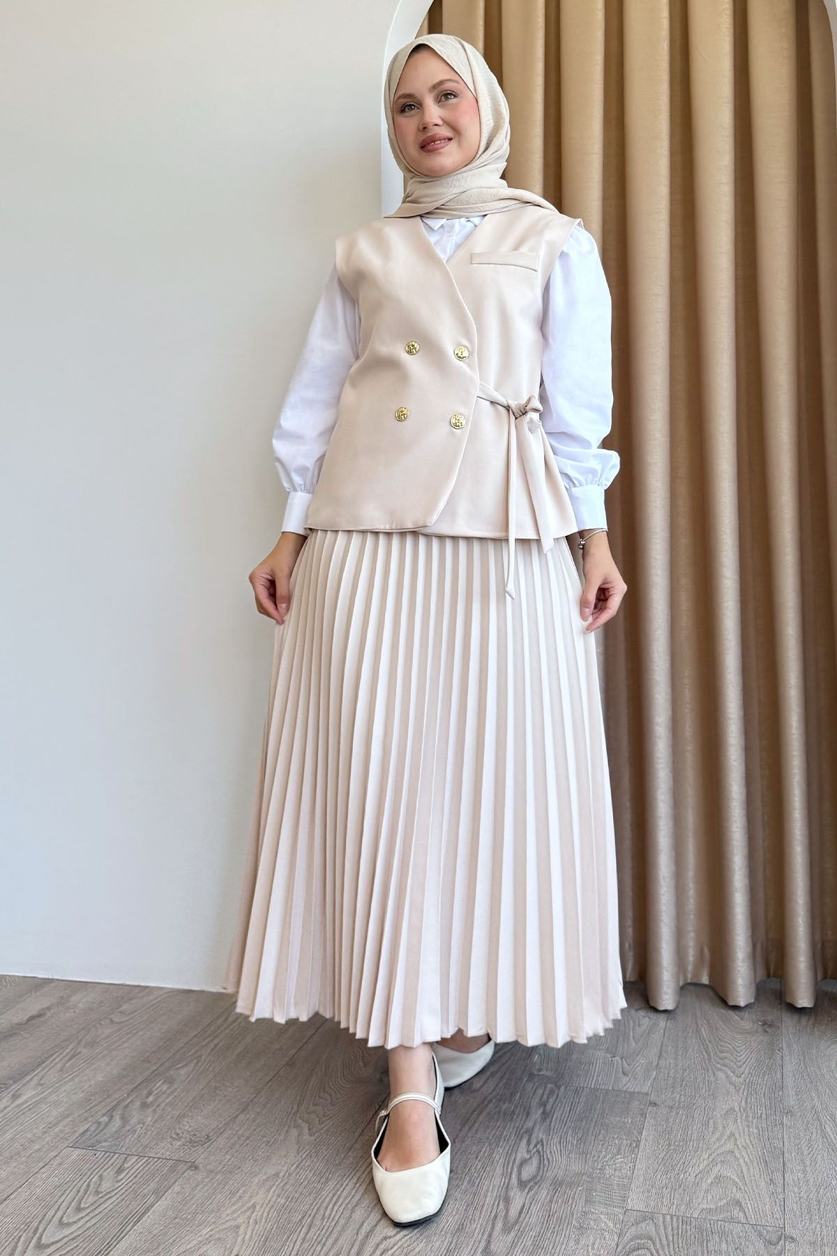 InStyle-Set bej cu vestă și fustă plisată 5