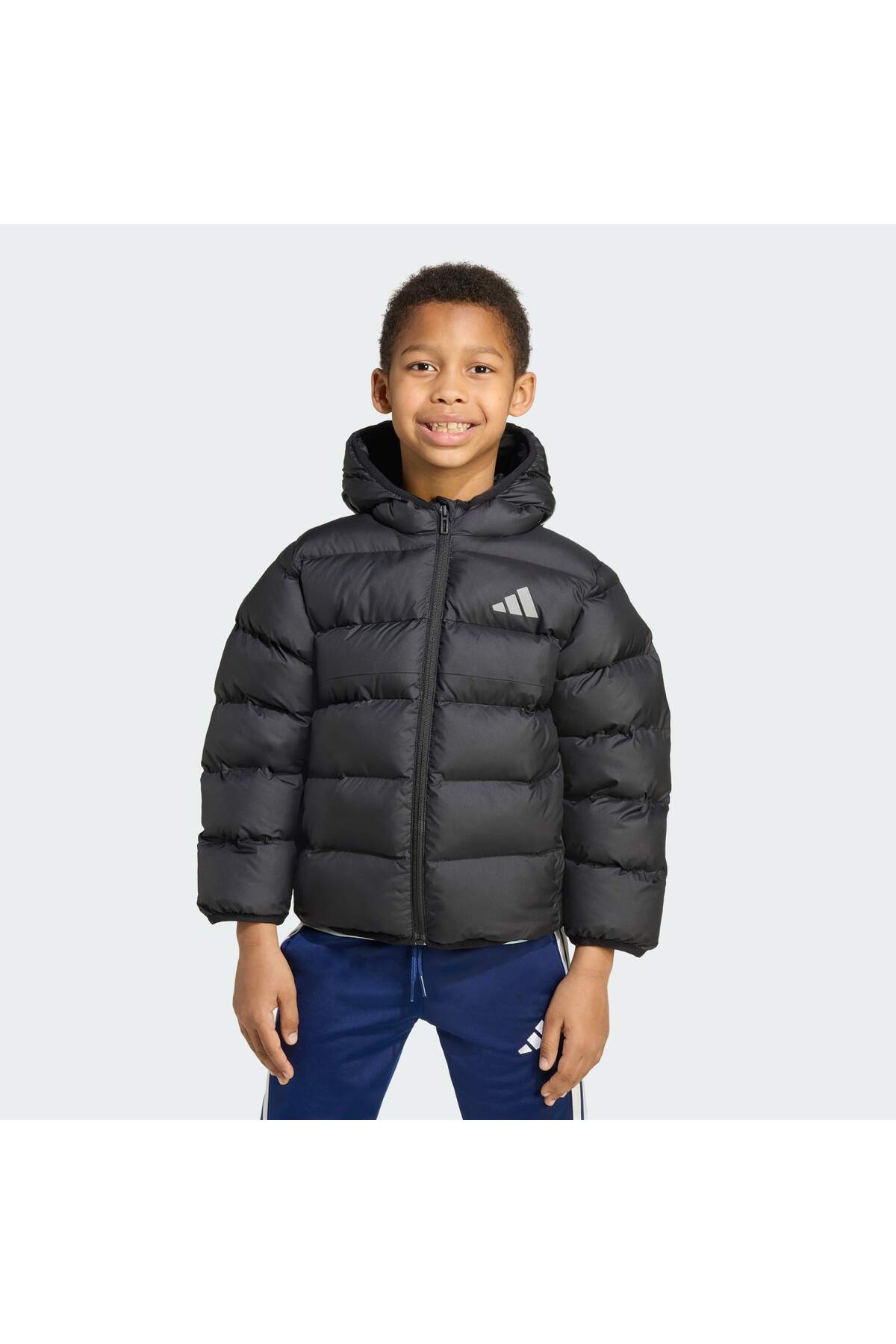 آدیداس کاپشن پر شده با الیاف مصنوعی برای کودکان