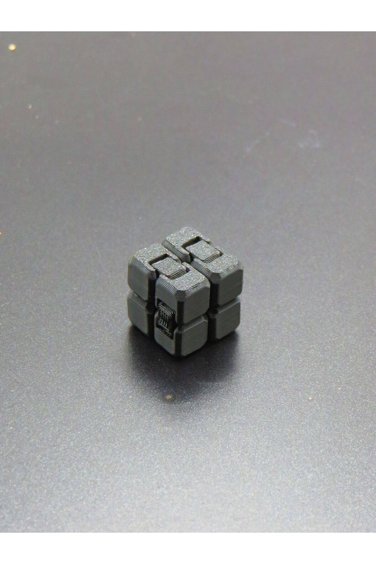 مکعب بینهایت مینیاتوری (۴×۲×۱ سانتیمتر) – اسباببازی دستی بیصدا و قابل حمل، مکعب فیدجت