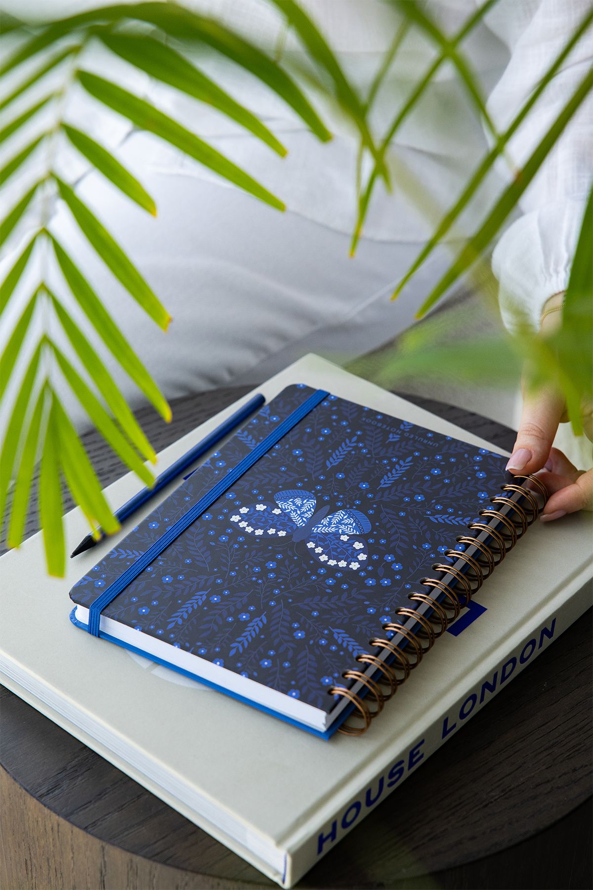 PAPERORA-A5 Spiral Hard Cover Elastic Plain - Unlined Notepad Butterfly 3