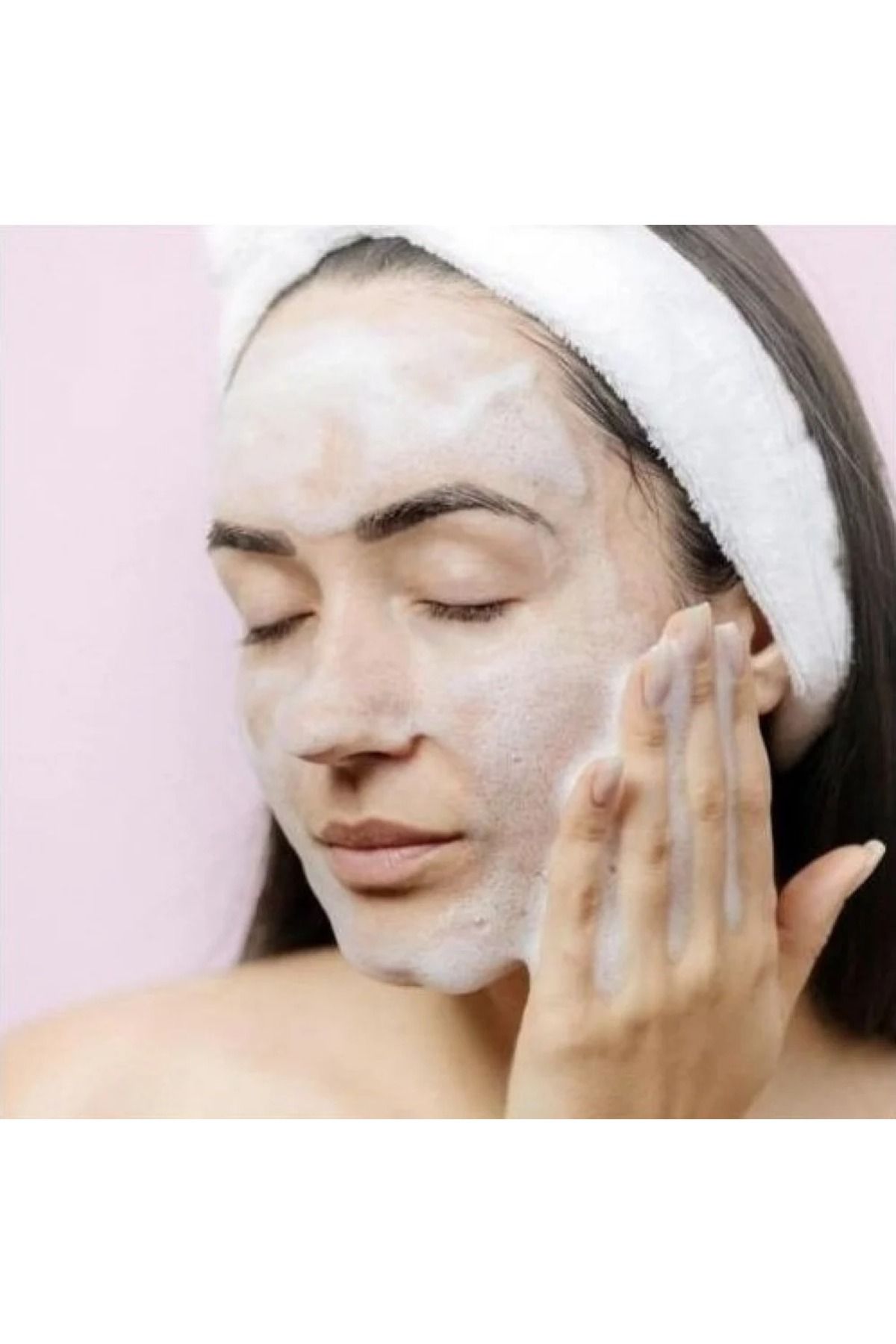 ACM-ACM Depiwhite Skin Lightening and Cleansing Foam 200ml 3