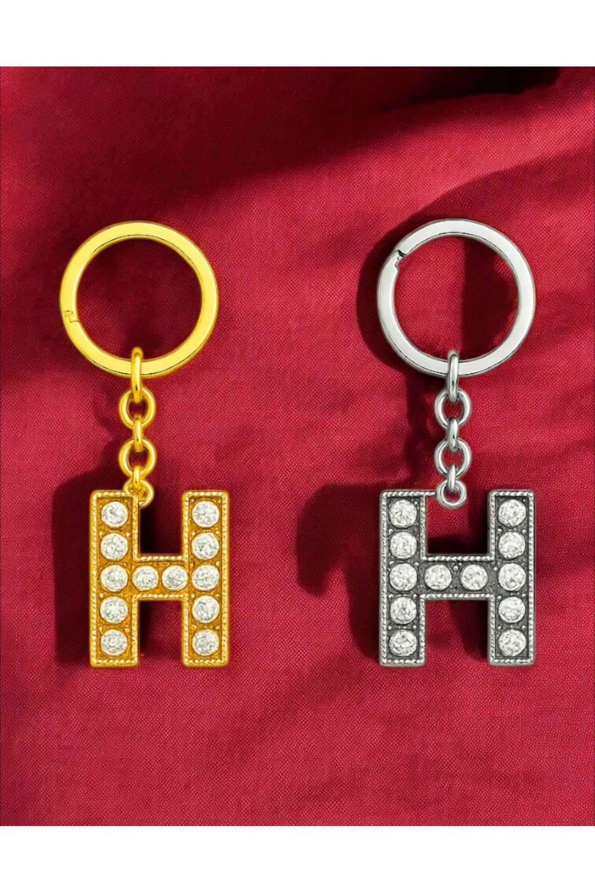 Handley-Sparkling'H' Letter Keychain – a Touch of Luxury and Meaning 3
