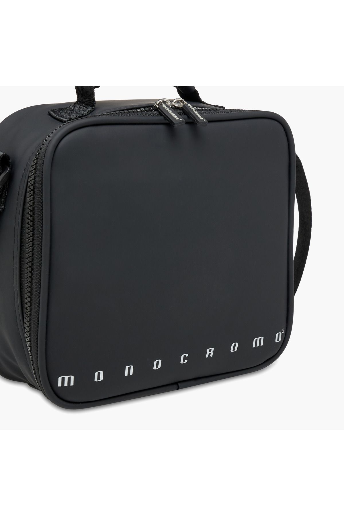 Monocrom-Monocromo Solid Lunch Bag with Adjustable Strap and Zip Closure 3