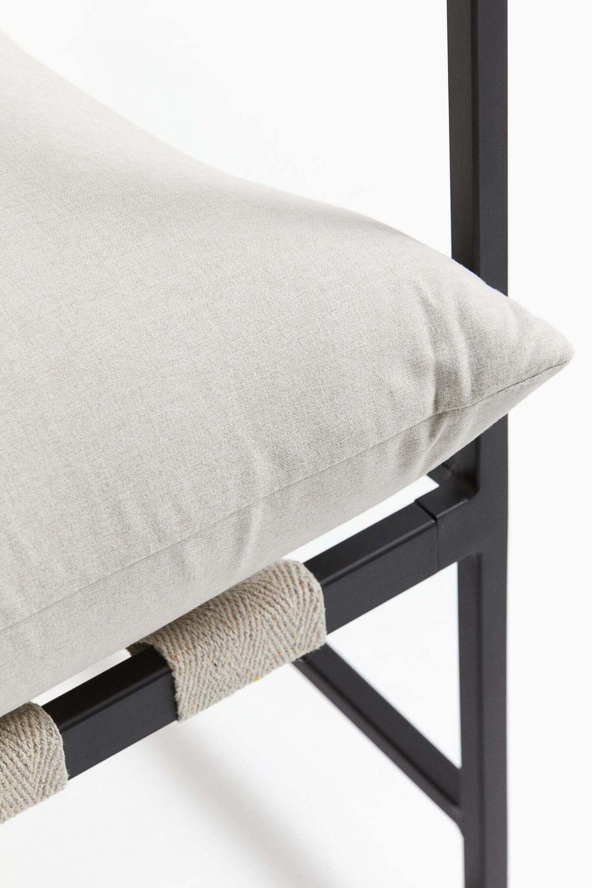 H&M-Armchair 3