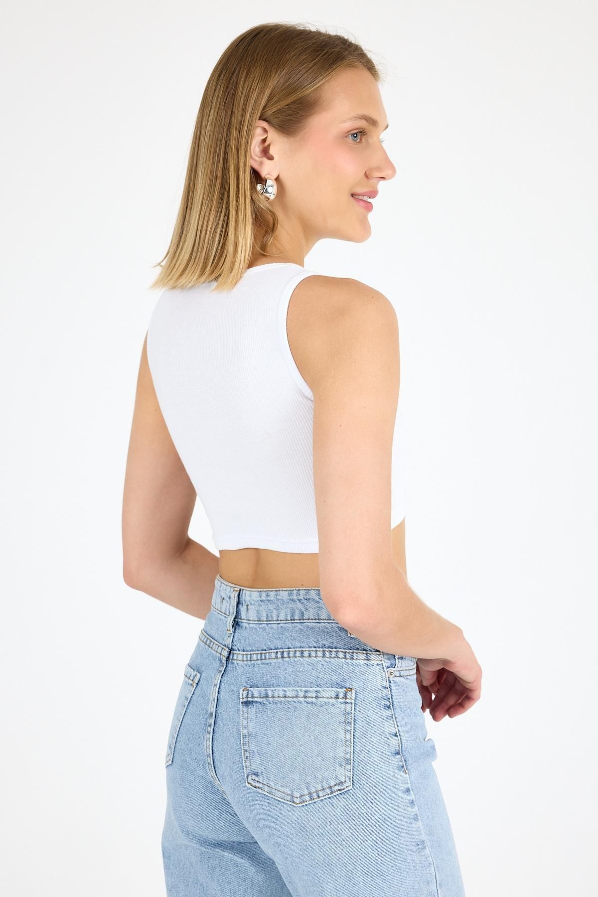 Arma Yıldız-Women's Cotton Camisole Halter Neckline Thick Strap Crop White Black Gray 3 Pack 7