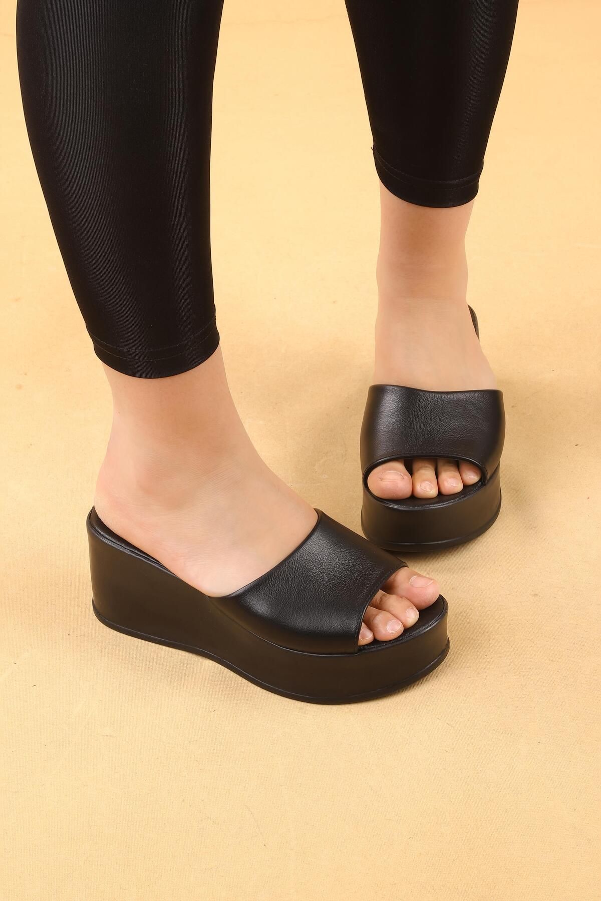 layki-Senica Black Colored High Sole Luxury Slippers 7