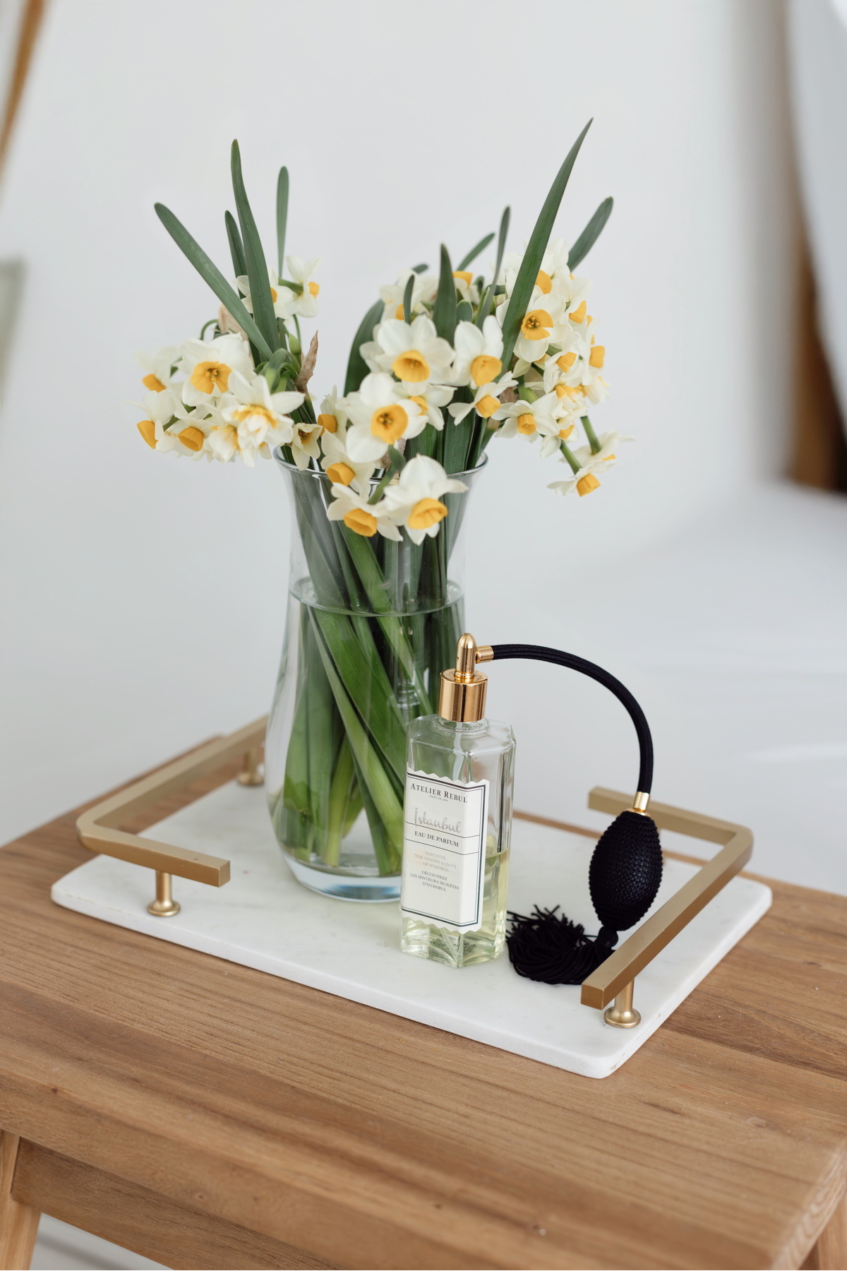 Akayev Mermer Beyaz Mat Altın L Dizayn 30x20 cm Tepsi