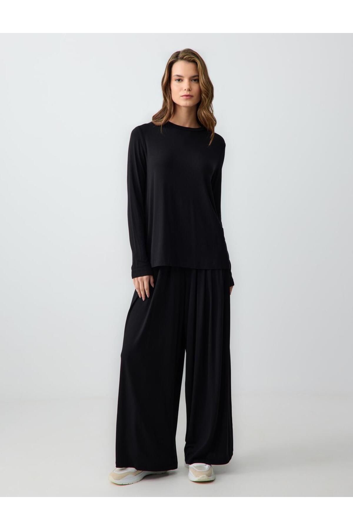 Jimmy Key-Black Crew Neck Long Sleeve Modal Knitted Sweatshirt 2