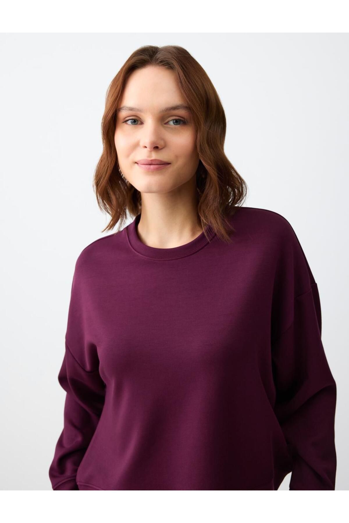Jimmy Key-Sumac Relaxed Fit Crew Neck Long Sleeve Knitted Sweatshirt 5
