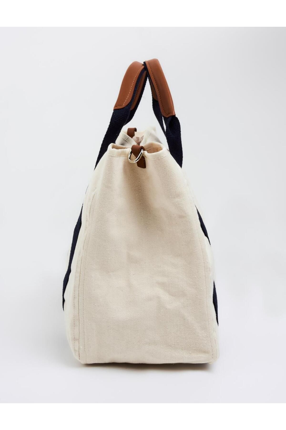 Jimmy Key-Ecru Canvas Hand and Shoulder Bag with Removable Strap Detail 4
